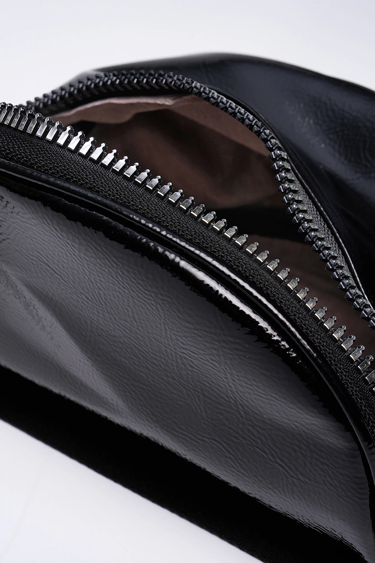 Çapraz Askılı Kadın Vücut Çantası & Body Bag - Siyah Rugan