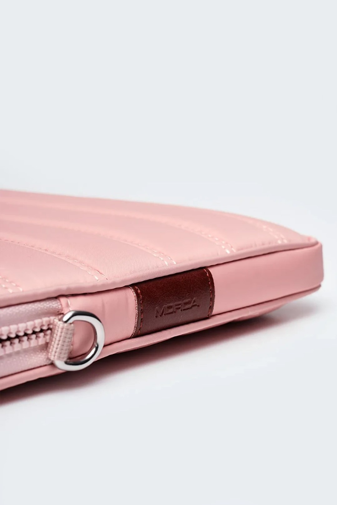 Su Geçirmez Kumaş Laptop Kılıfı 15.6 & 16 Inç - Pembe