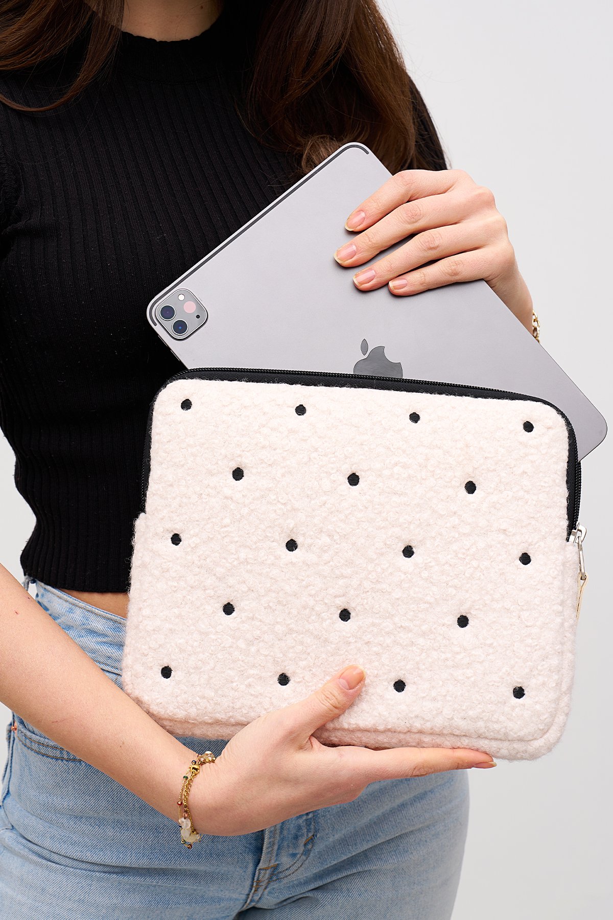 Puantiyeli Tablet Kılıfı 10” & 11” İnç Uyumlu  - Bej
