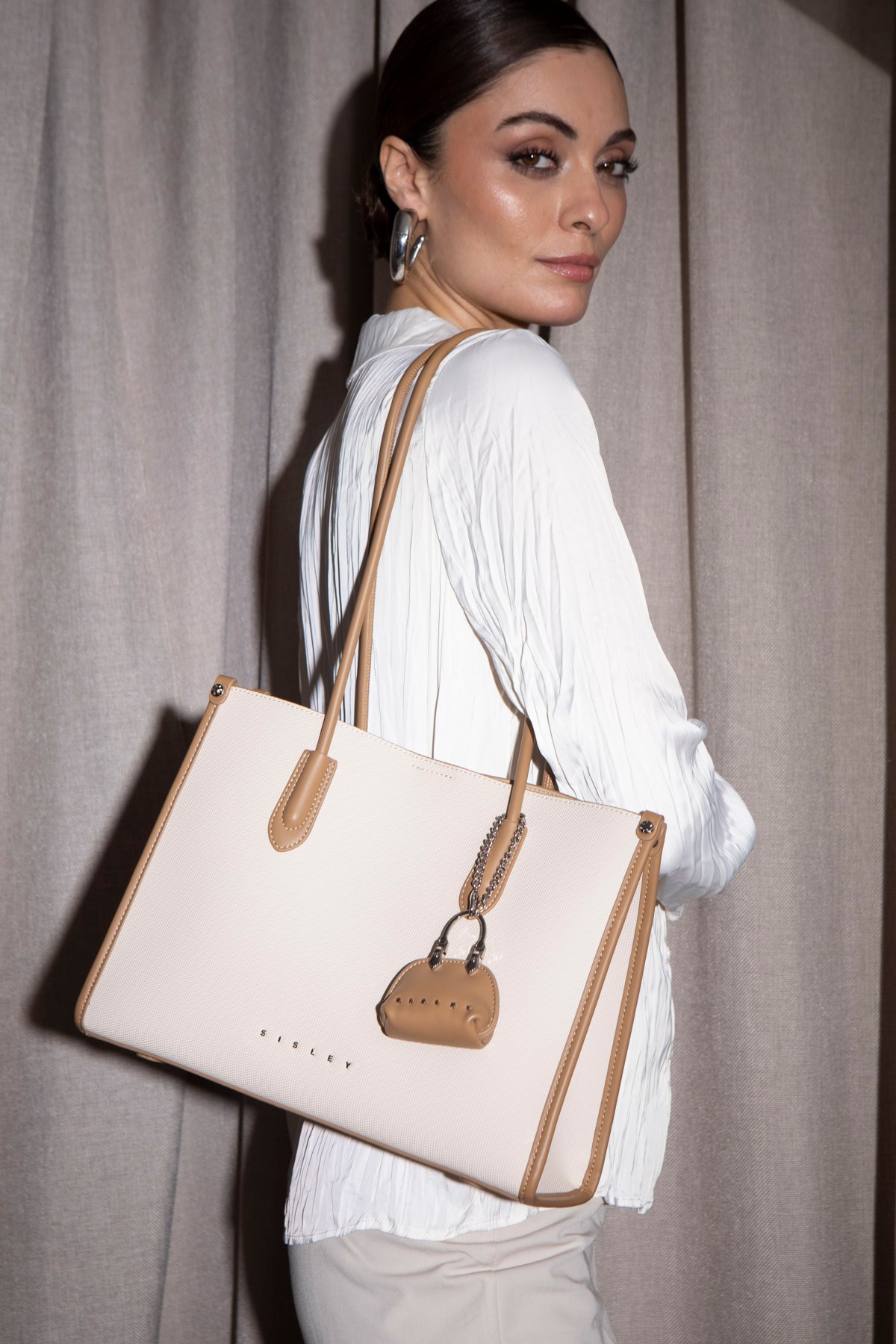 Sisley Kadın Omuz Çantası SLY_210 - Bej-Camel