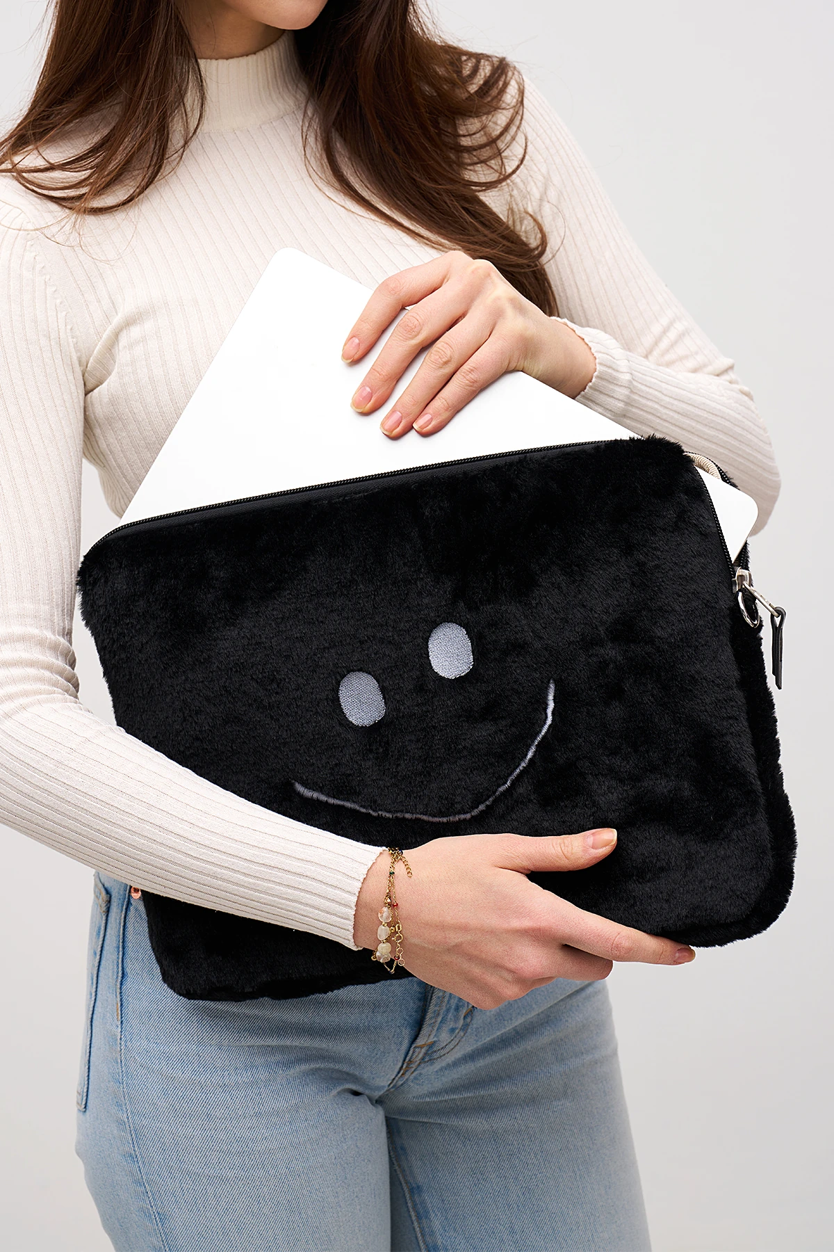 Smile Laptop Kılıfı 13" & 14" İnç Uyumlu - Siyah