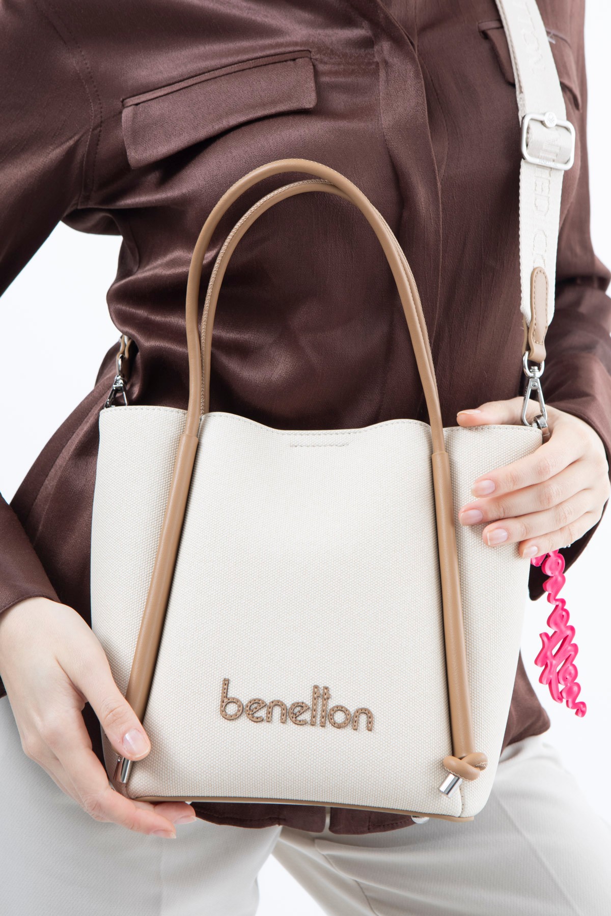 Bej