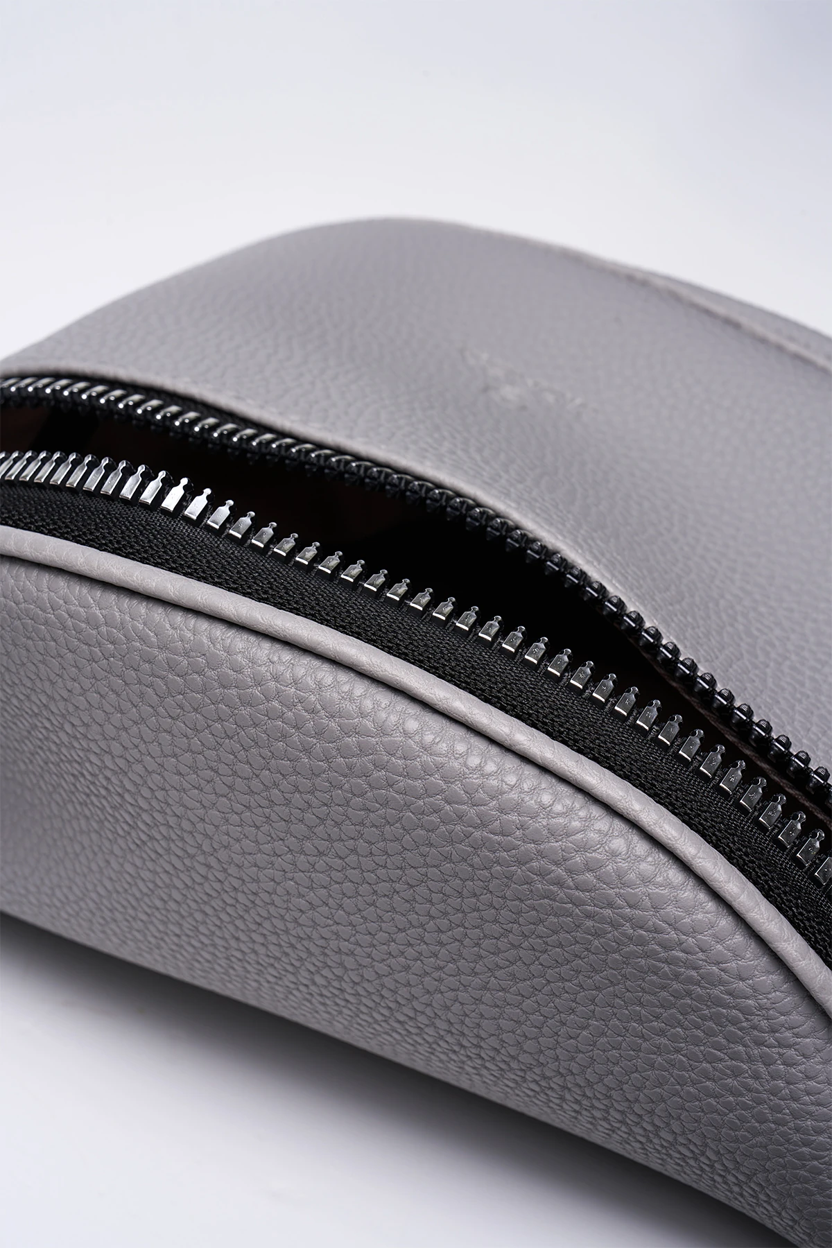 Çapraz Askılı Kadın Vücut Çantası & Body Bag - Gri