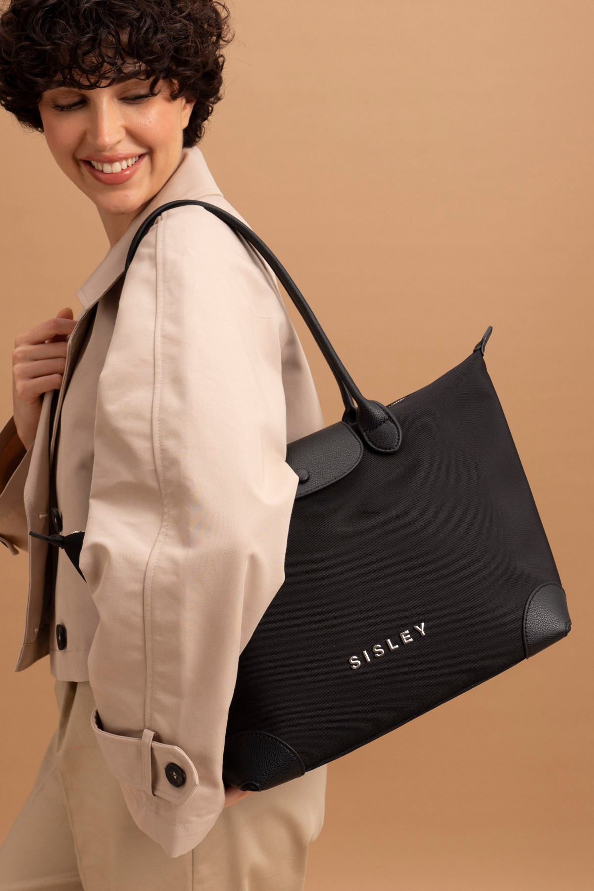Sisley Kadın Omuz Çantası SLY_021 - Siyah