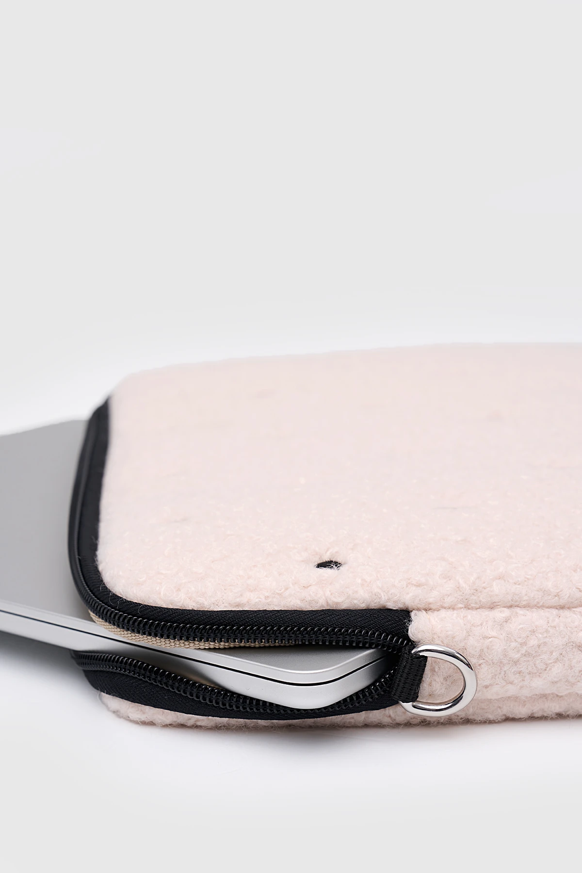 Puantiyeli Laptop Kılıfı 13" & 14" İnç Uyumlu - Bej