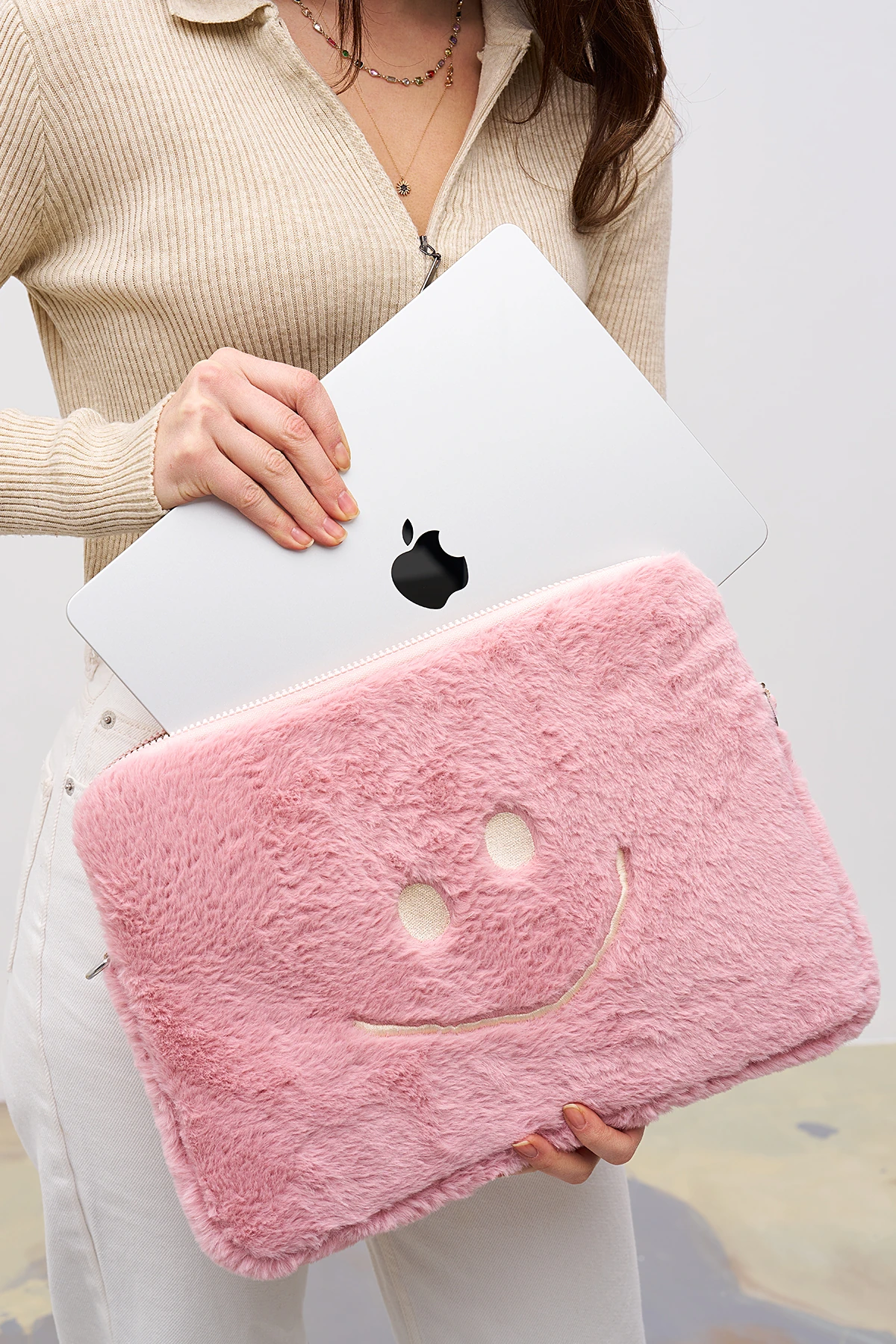 Smile Laptop Kılıfı 13" & 14" İnç Uyumlu - Pembe