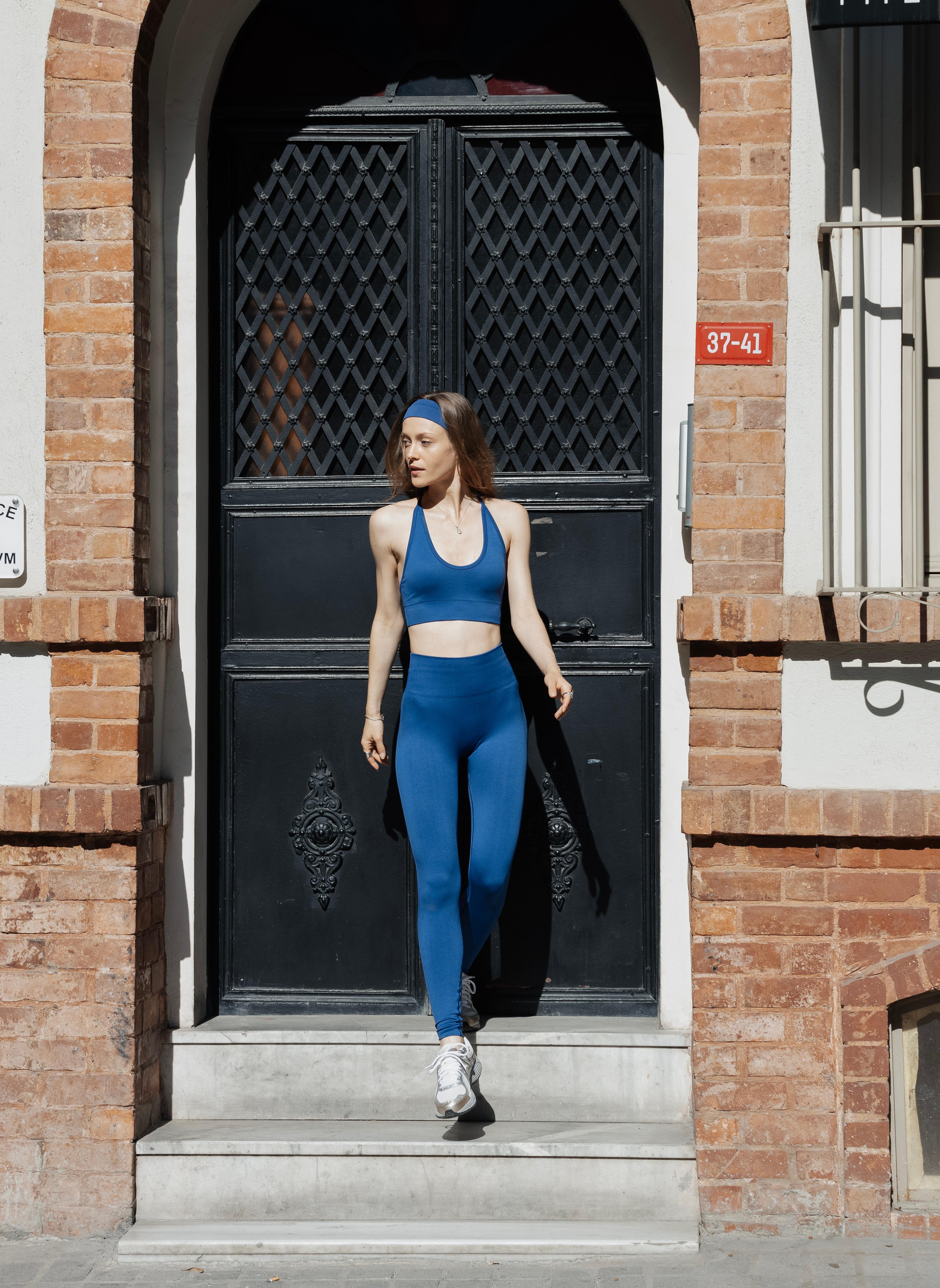 Çapraz Sırt Detaylı Ayar Askılı Destekli Seamless/Dikişsiz Spor Tayt Takım - İndigo