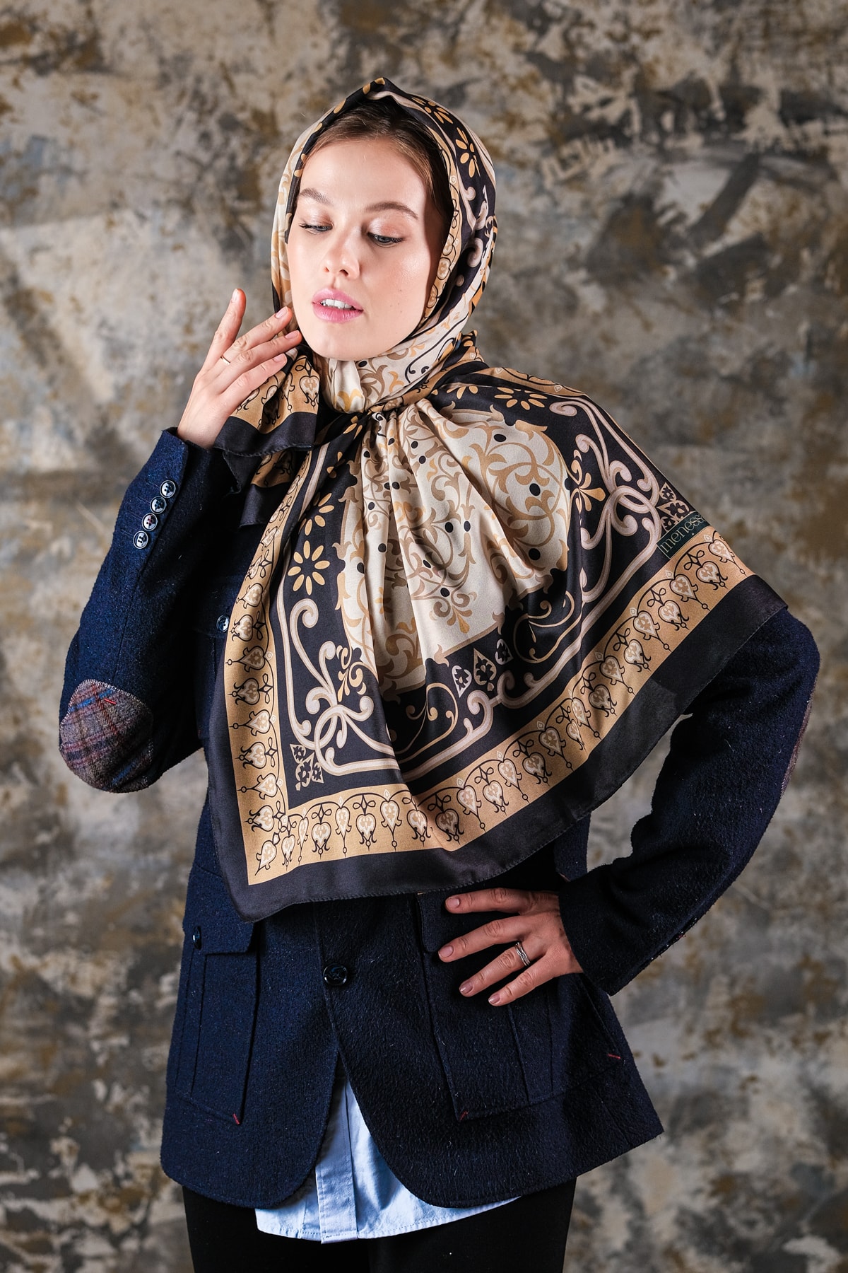 Noor Desen Soft Vual Şal Gold Siyah