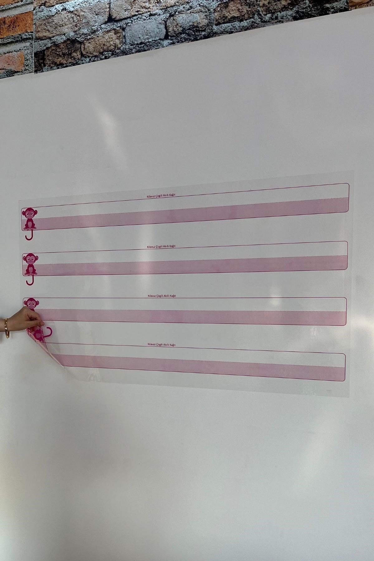 Kılavuz Çizgili Akıllı Statik Yazı Tahtası – İz Bırakmaz, Yeni Müfredata Uygun, 100x56 cm