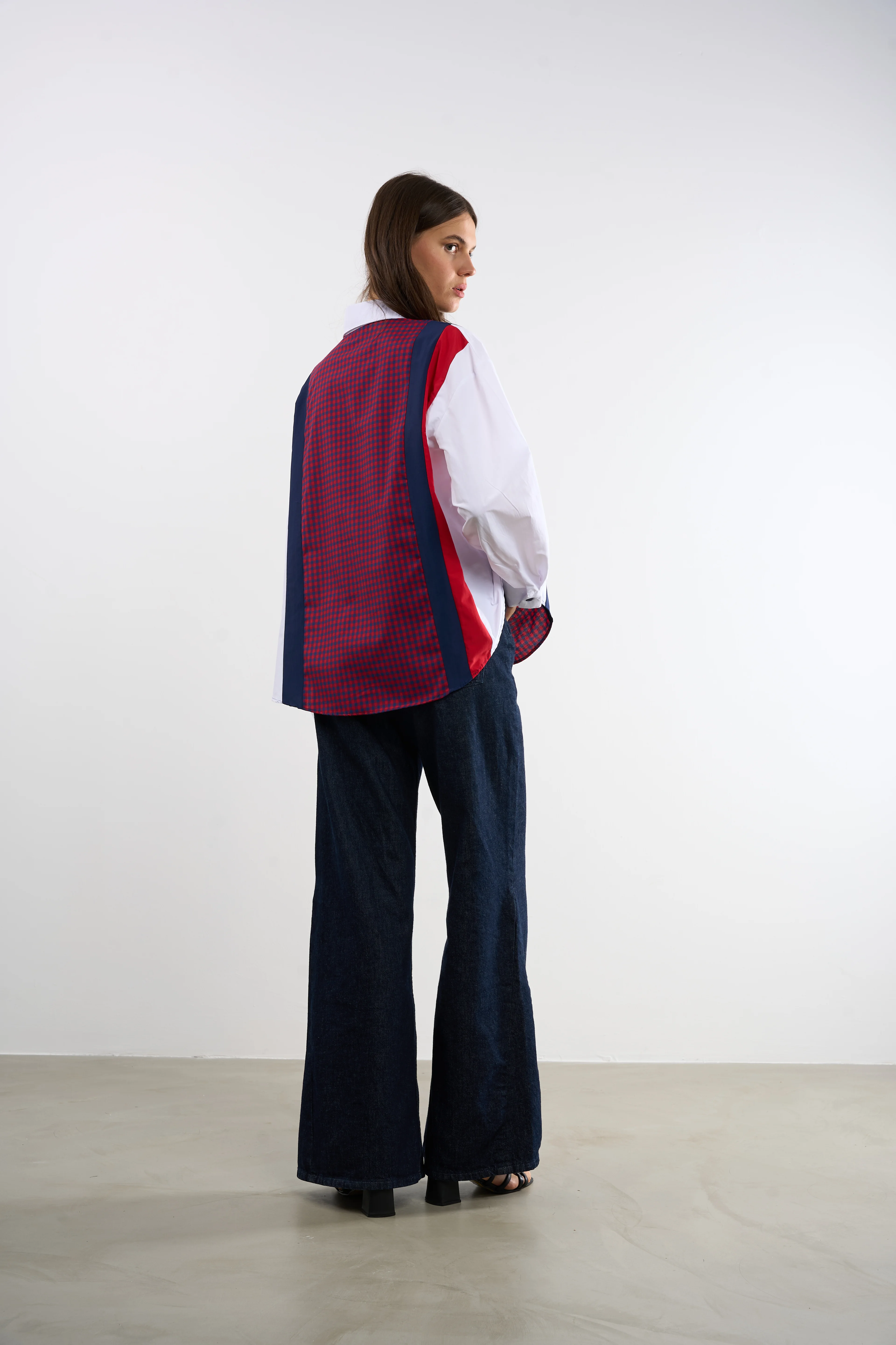 Ekose Detaylı Gömlek