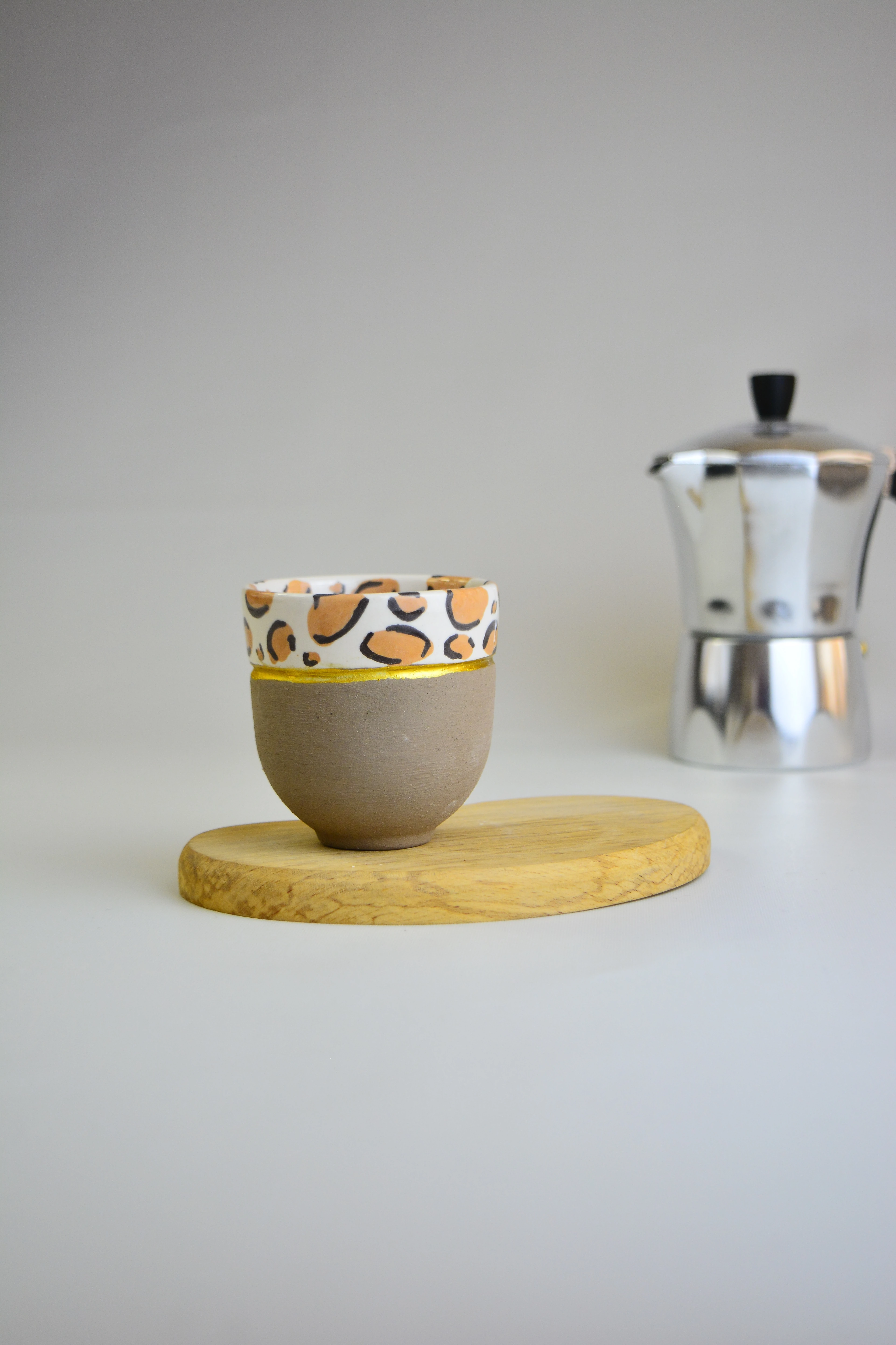 El Yapımı Seramik Fincan Leopar