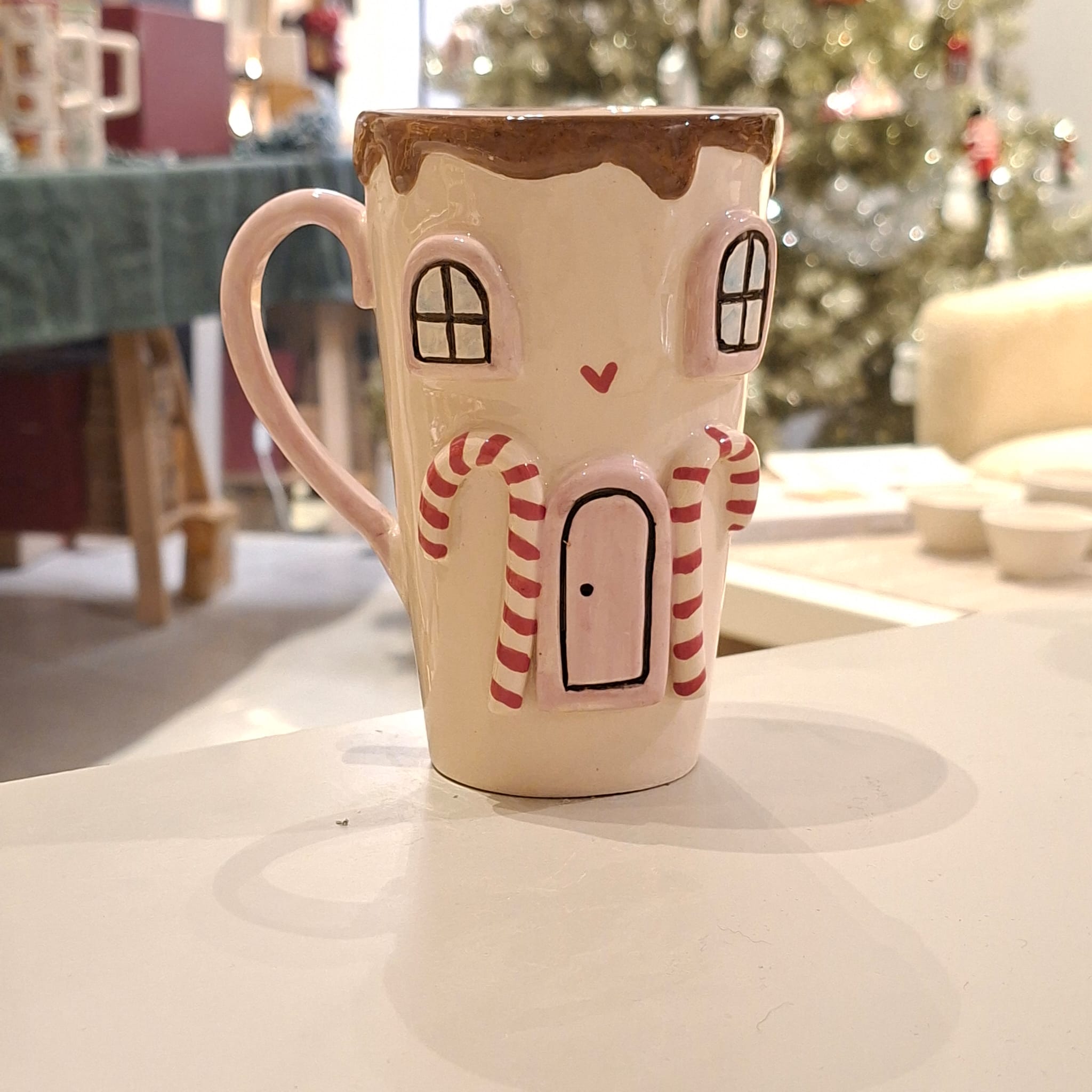 El Yapımı Seramik Şekerden Ev Kupa