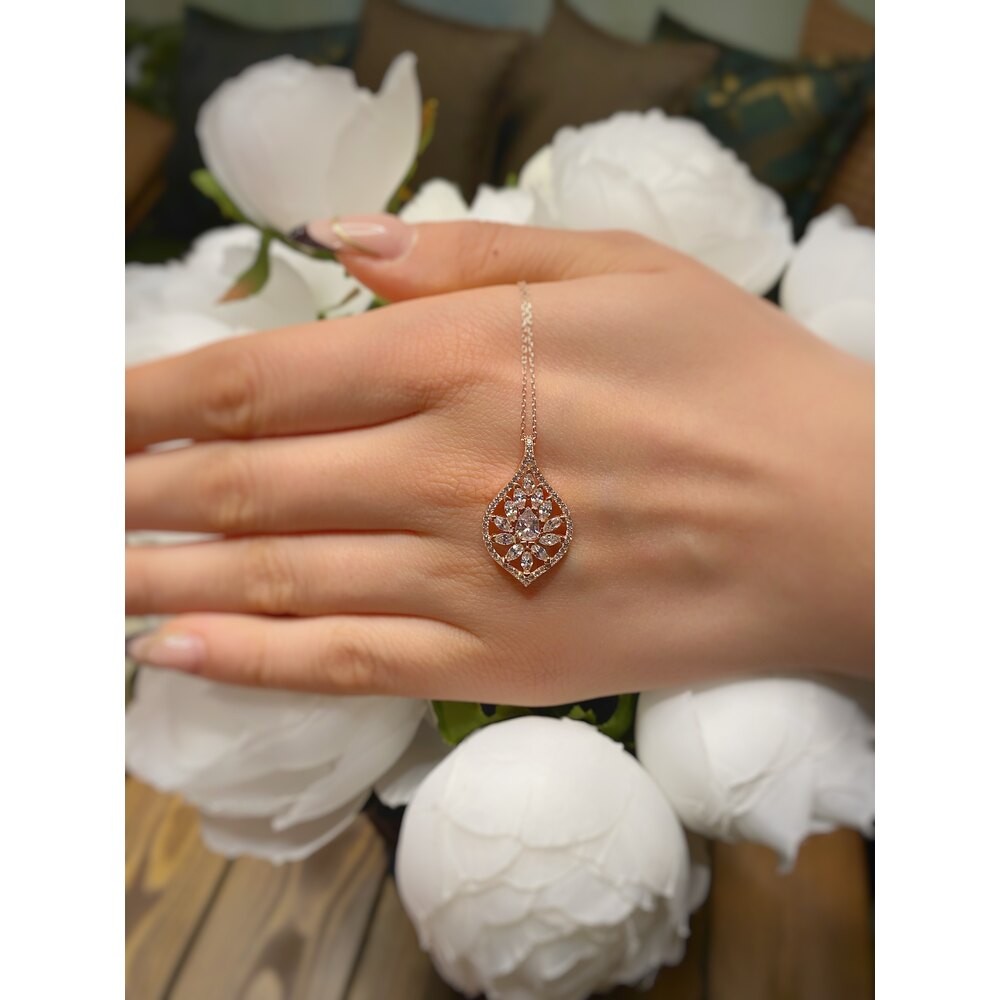 Effective Diamond Markiz Rüyası Rosegold Gümüş kolye