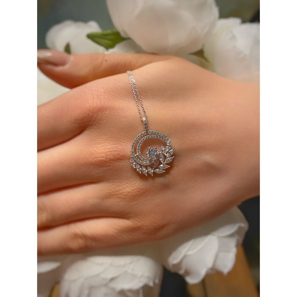 Effective Diamond Markiz Demeti Gümüş Kolye