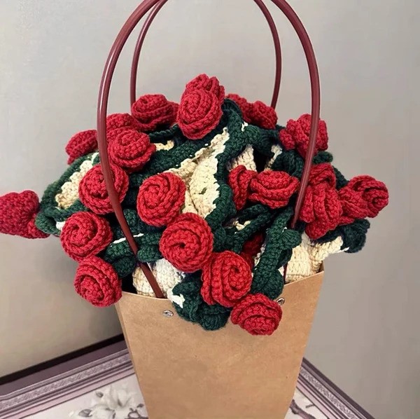 El Yapımı Kırmızı Gül Detaylı Şal ve Battaniye (100cm)
