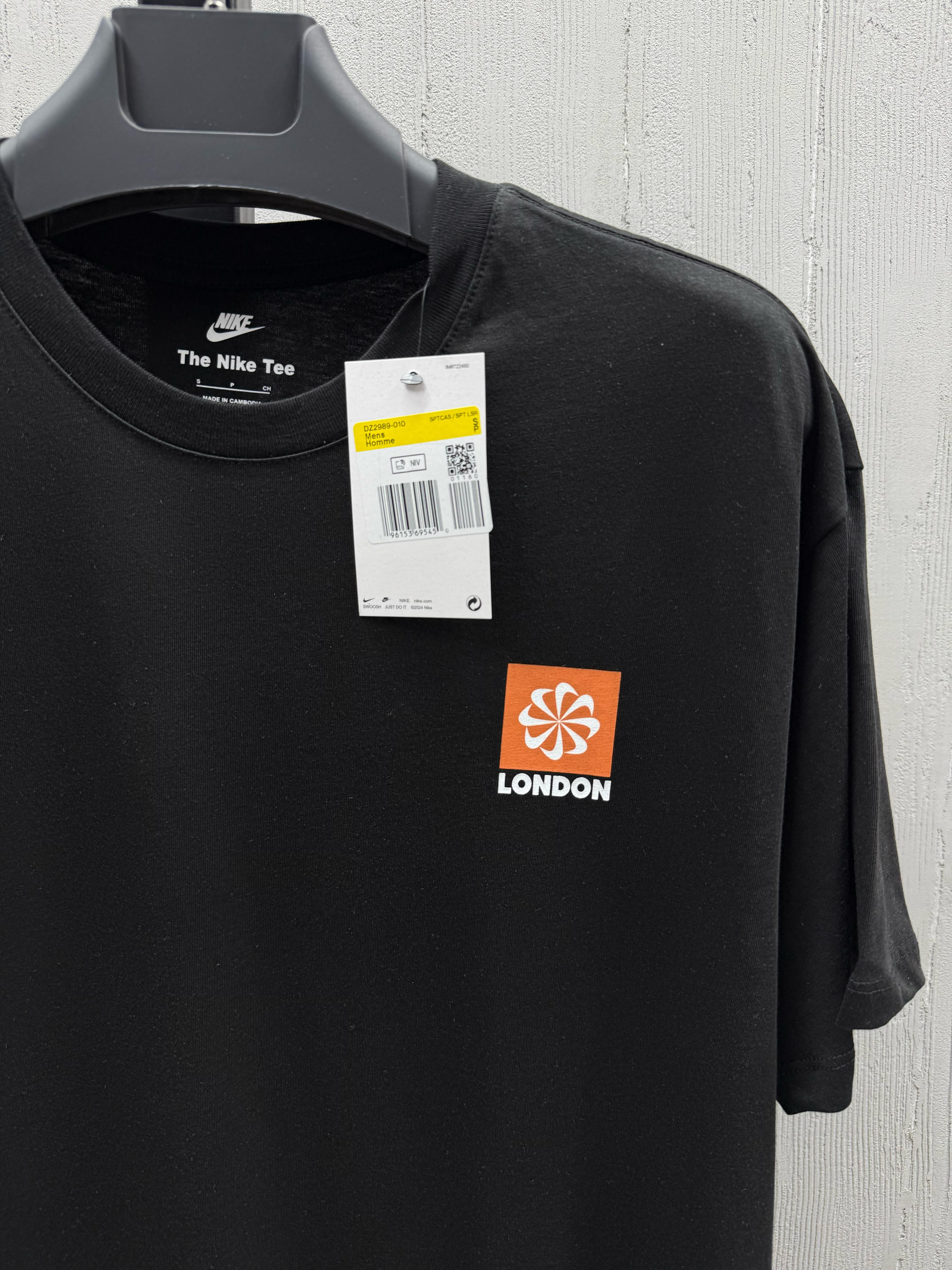 Nike Oversize 'London' T-Shirt [PRET02]