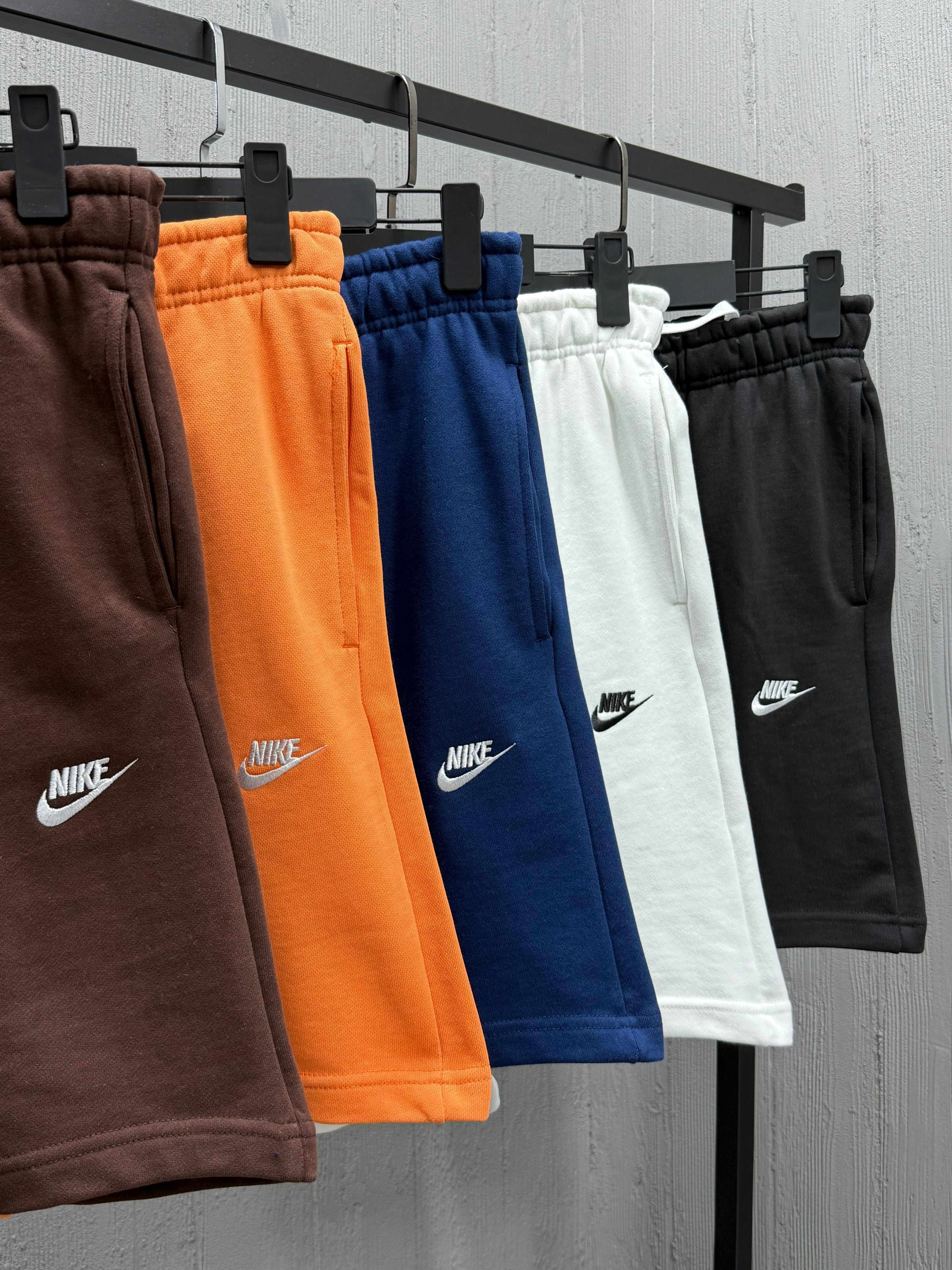 Nike Orijinal Club Fleece Şort V1