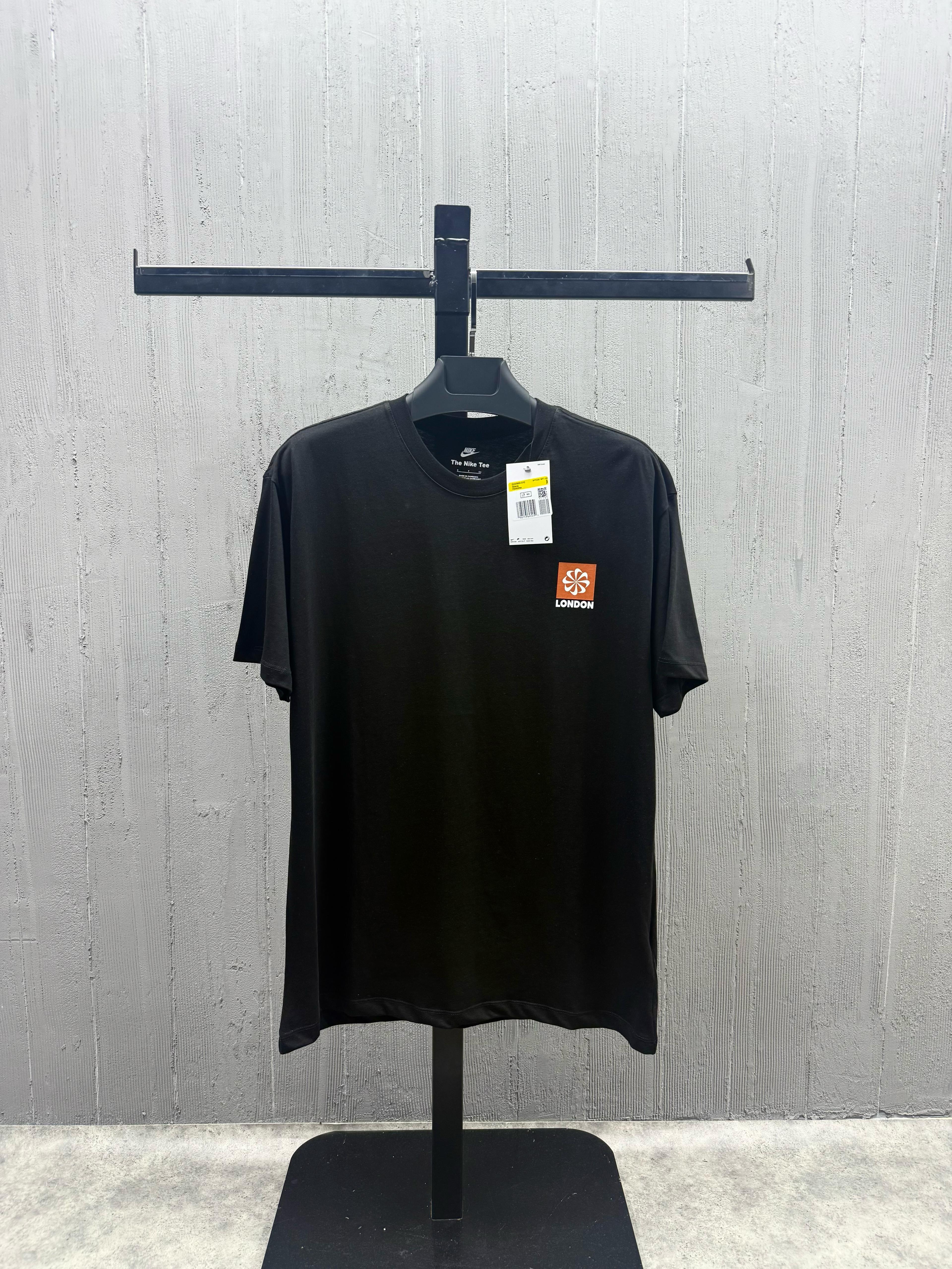 Nike Oversize 'London' T-Shirt [PRET02]