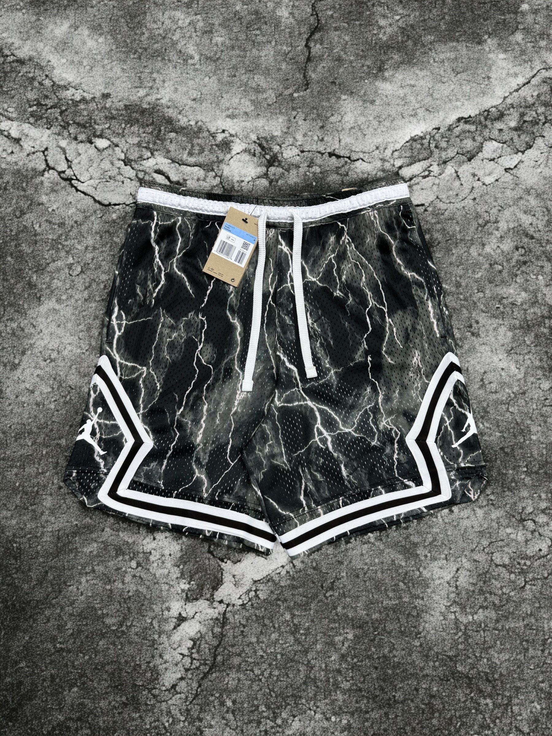Jordan Dri-Fit Orijinal Diamond Şort - Lightning Black / White