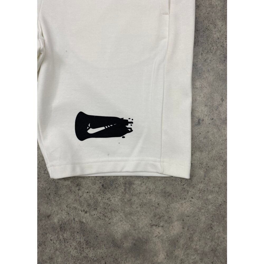 NIKE SHORT