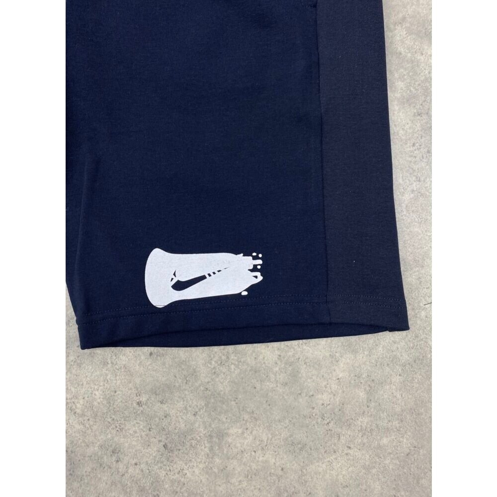 NIKE SHORT