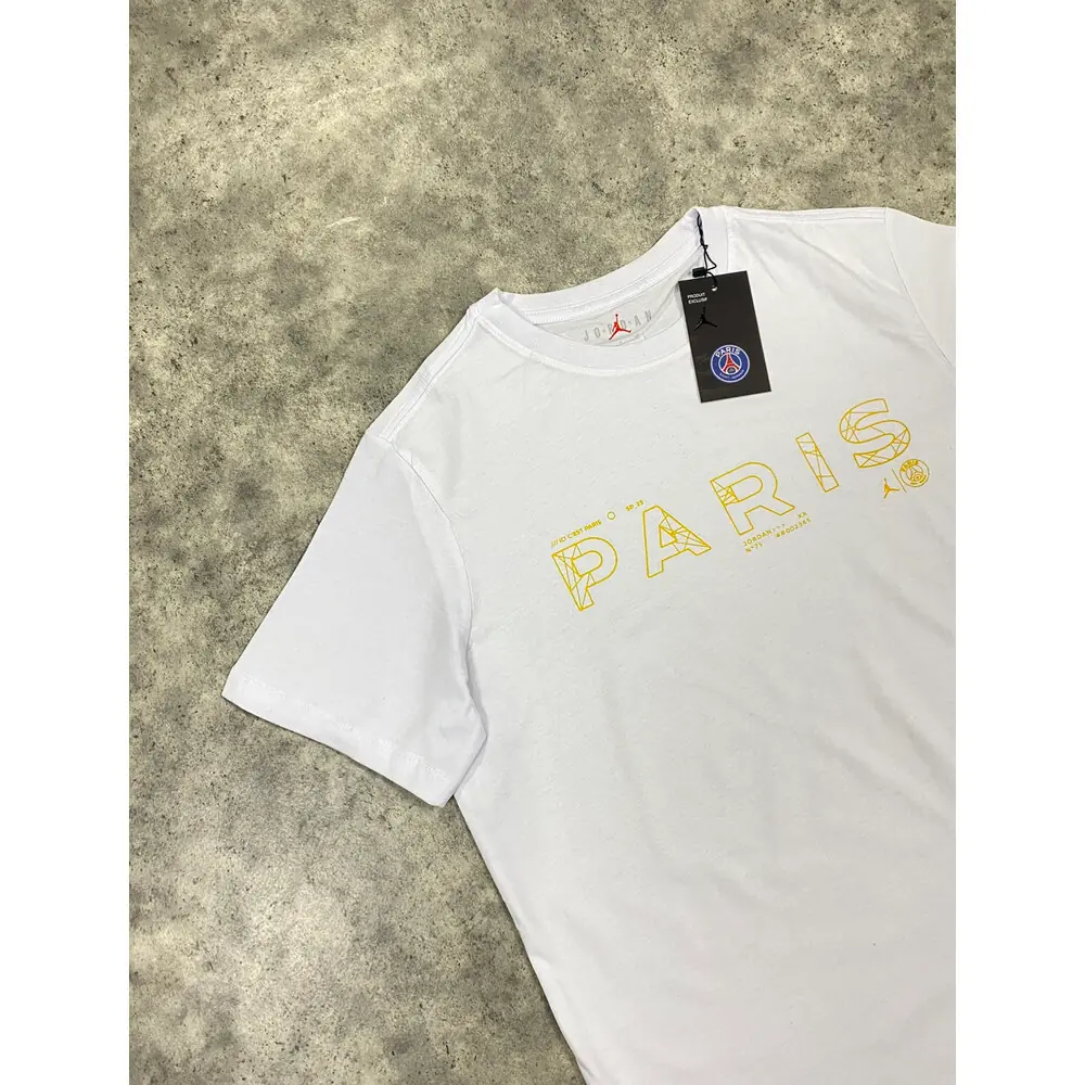 NIKE T-SHIRT · 3