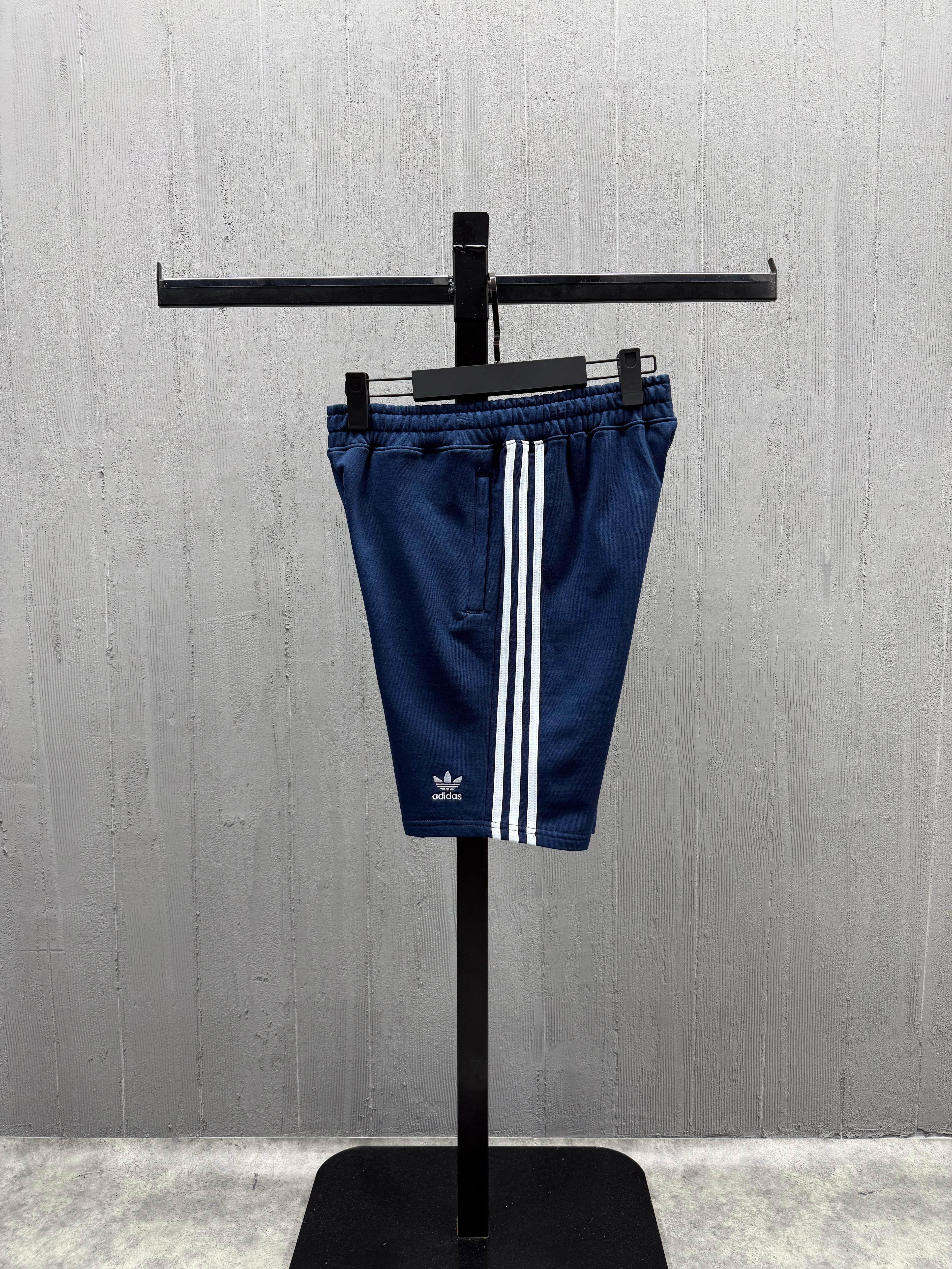 Blue / Blue