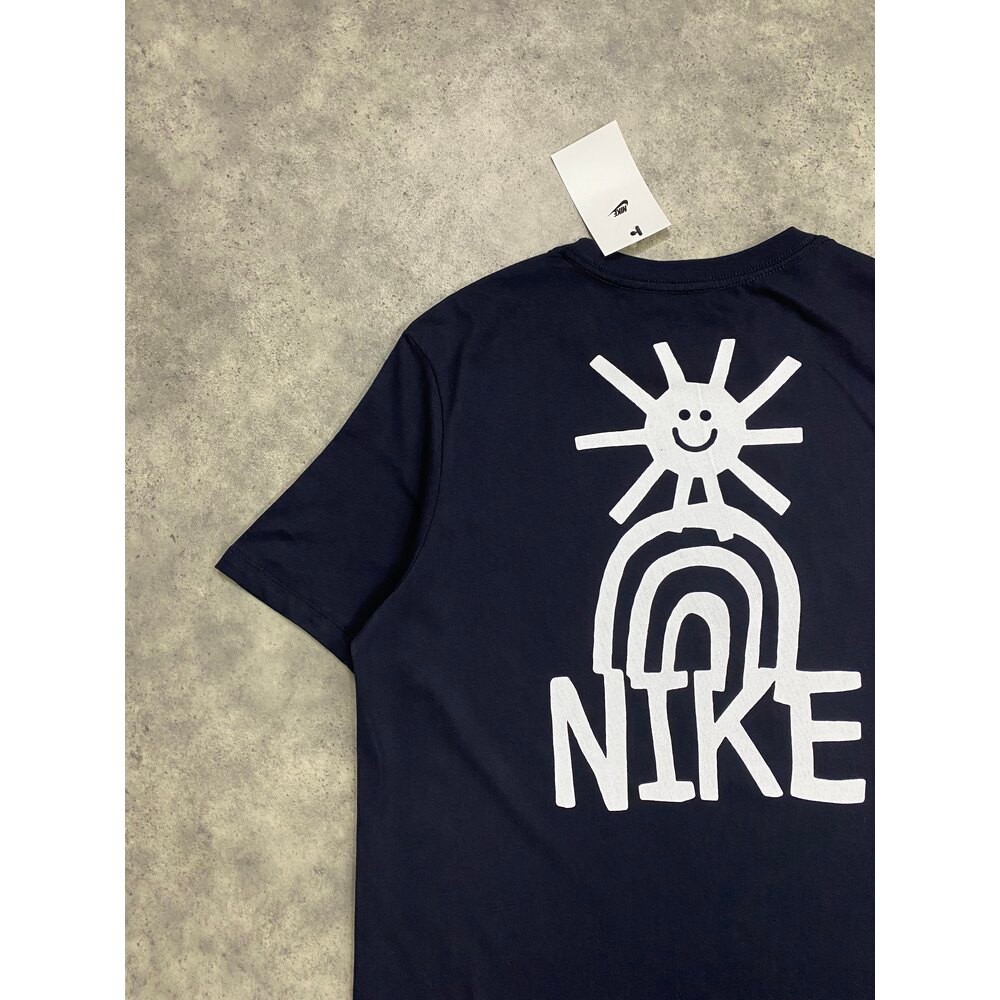 NIKE T-SHİRT