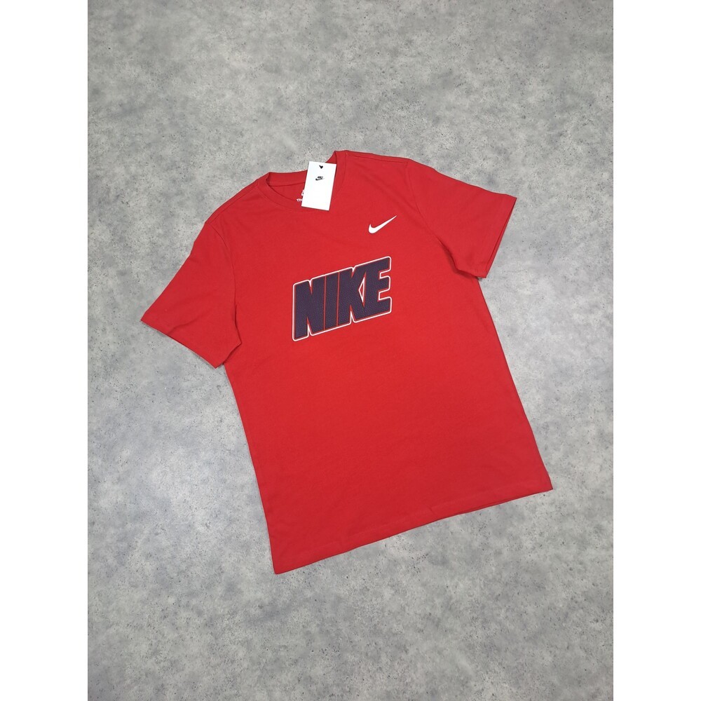 NİKE T-SHİRT