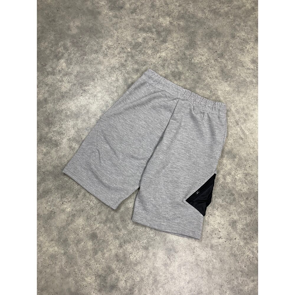 TECH FLEECE COMMANDO SHORT