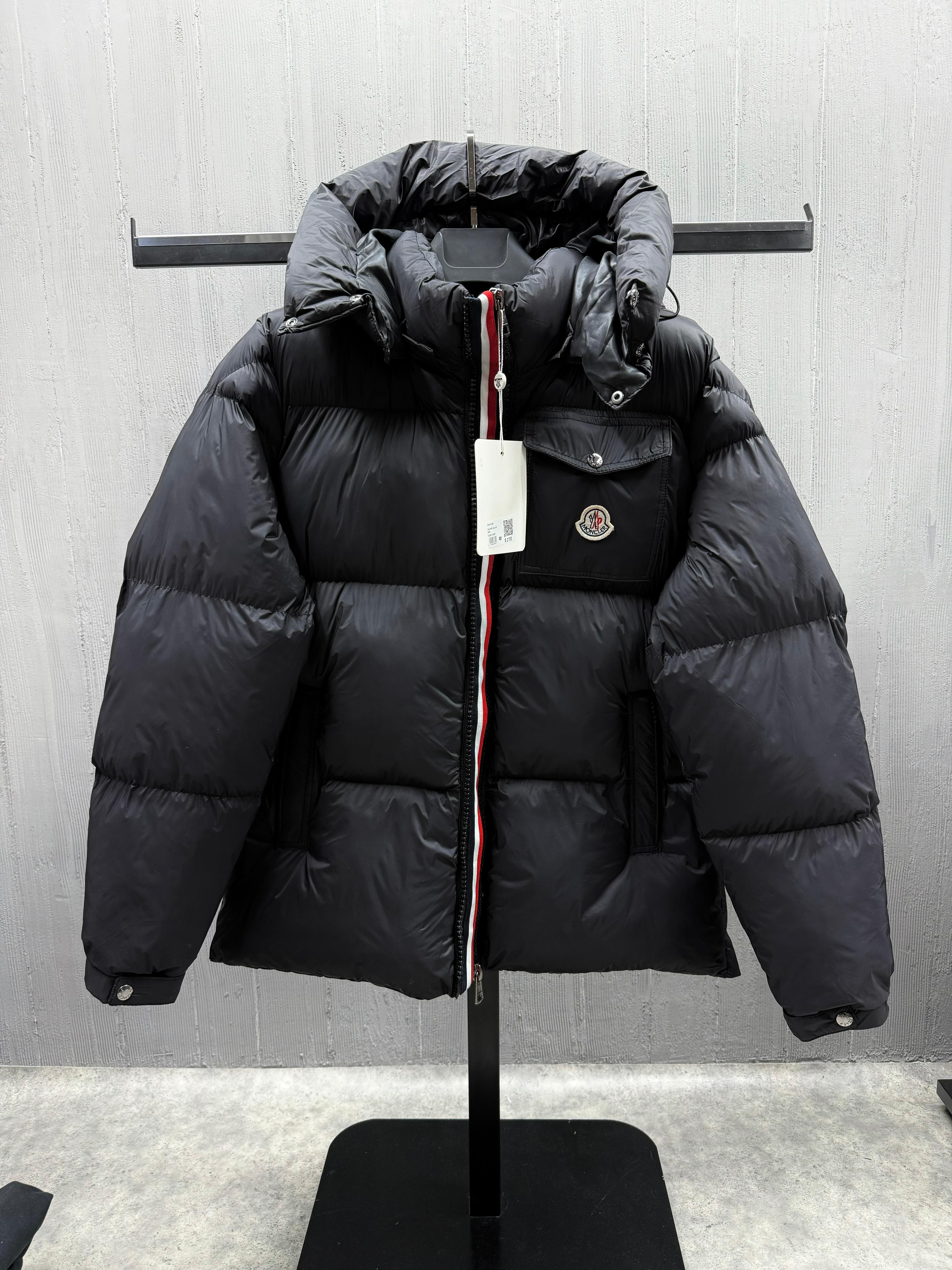 Moncler Maya Mont - Black