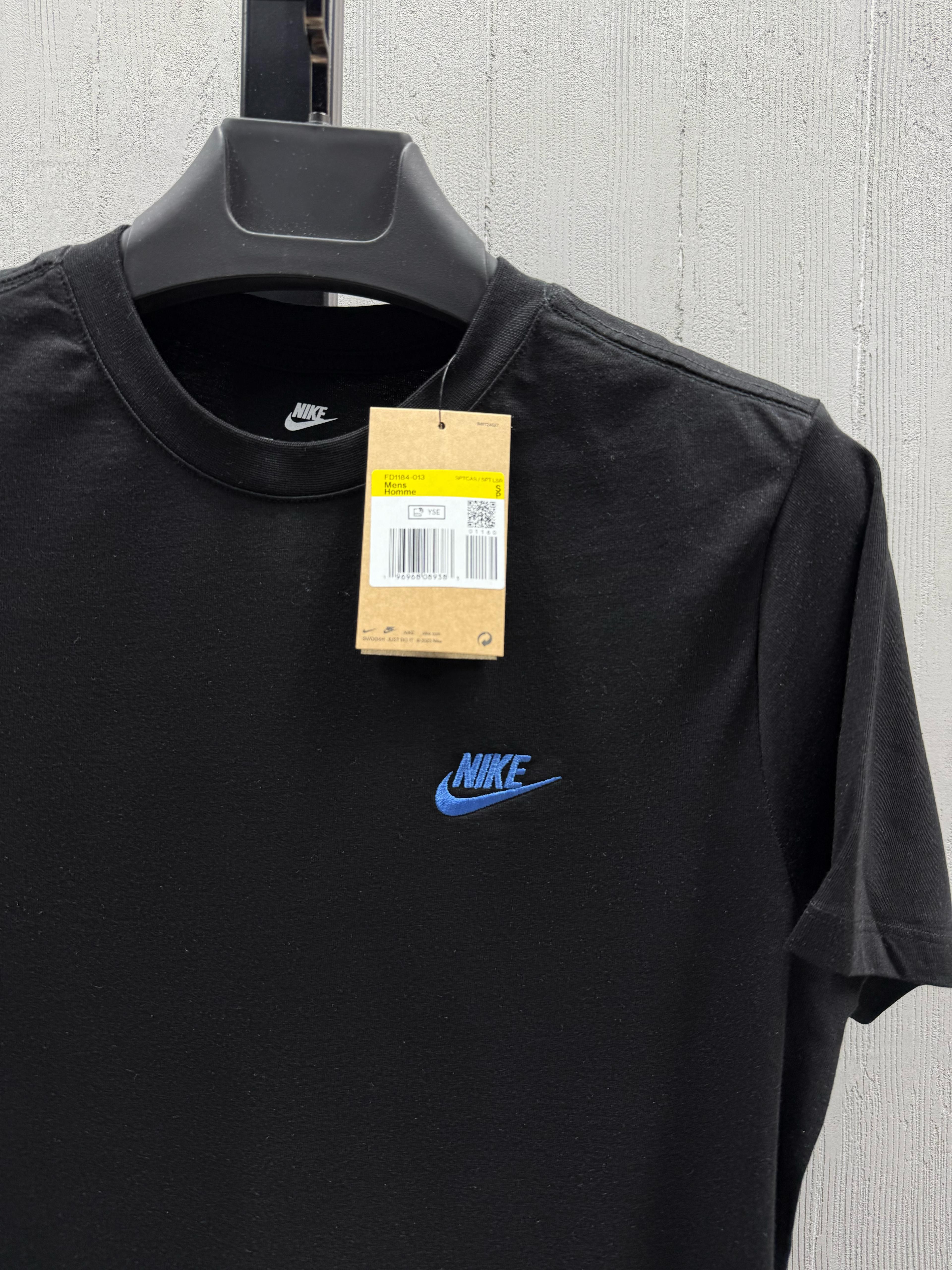 Nike Regular 'Club Fleece' T-Shirt [PRET18]