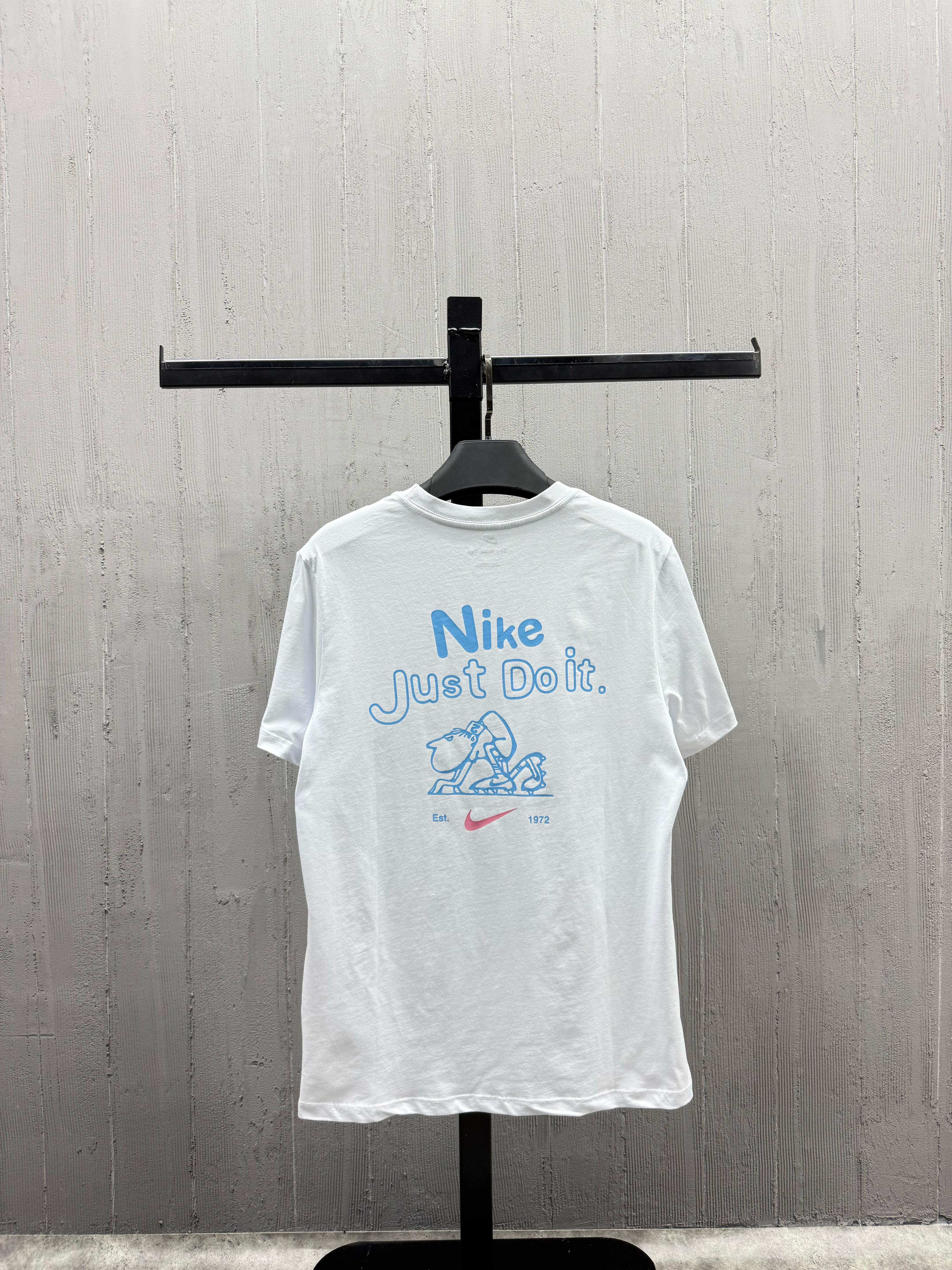 Nike Oversize 'Just Do It' T-Shirt [PRET14]