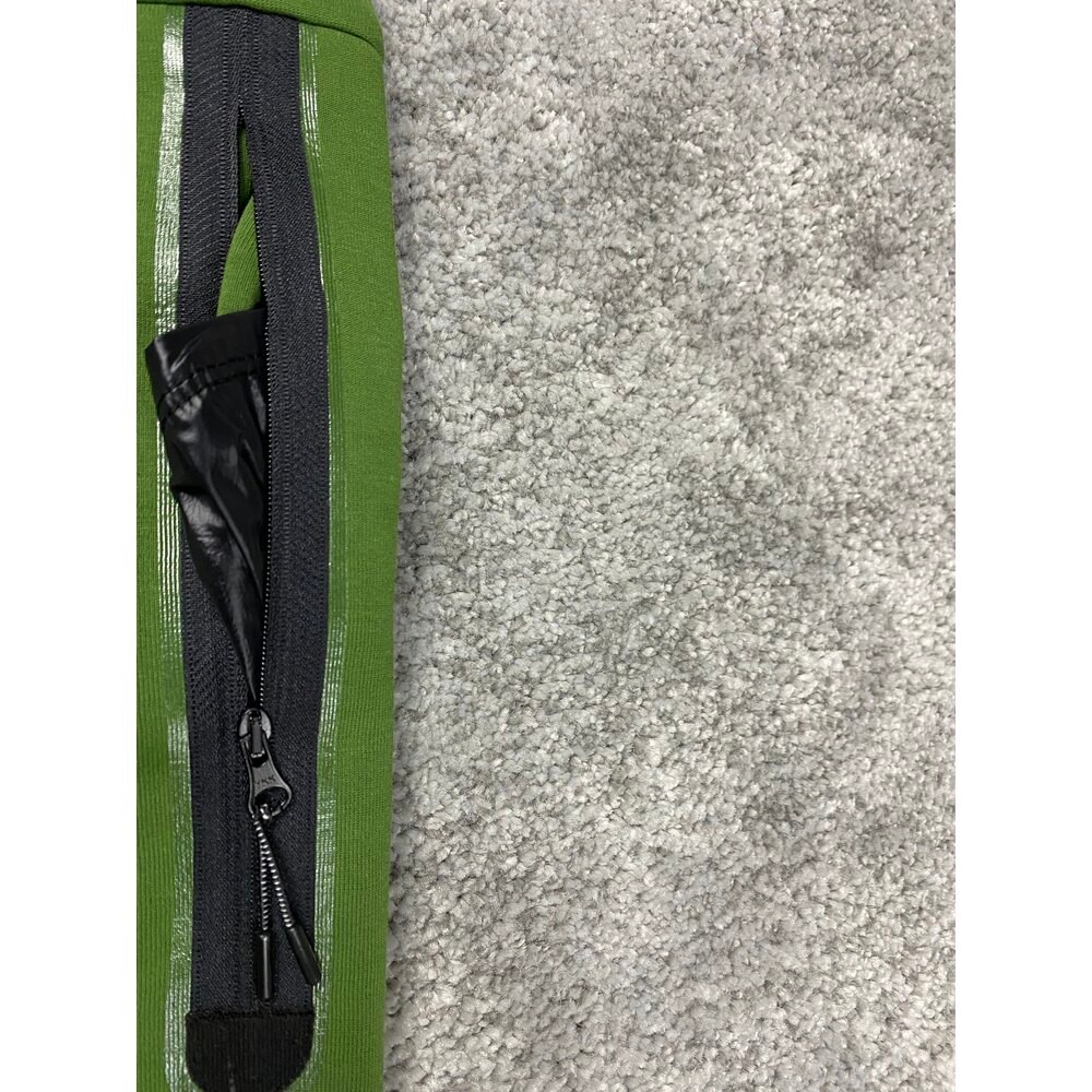Nike Tech Fleece Short [TS06]