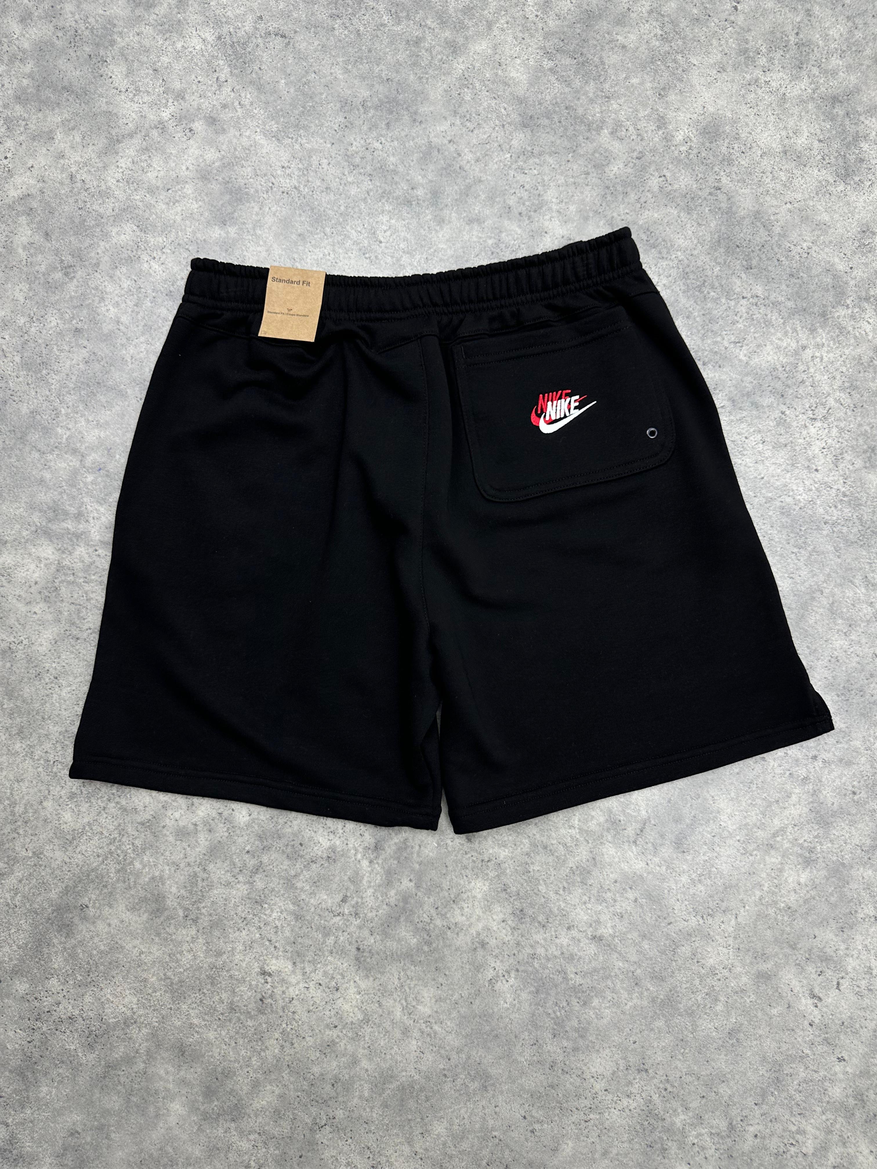 Nike Essentials+ Short S11