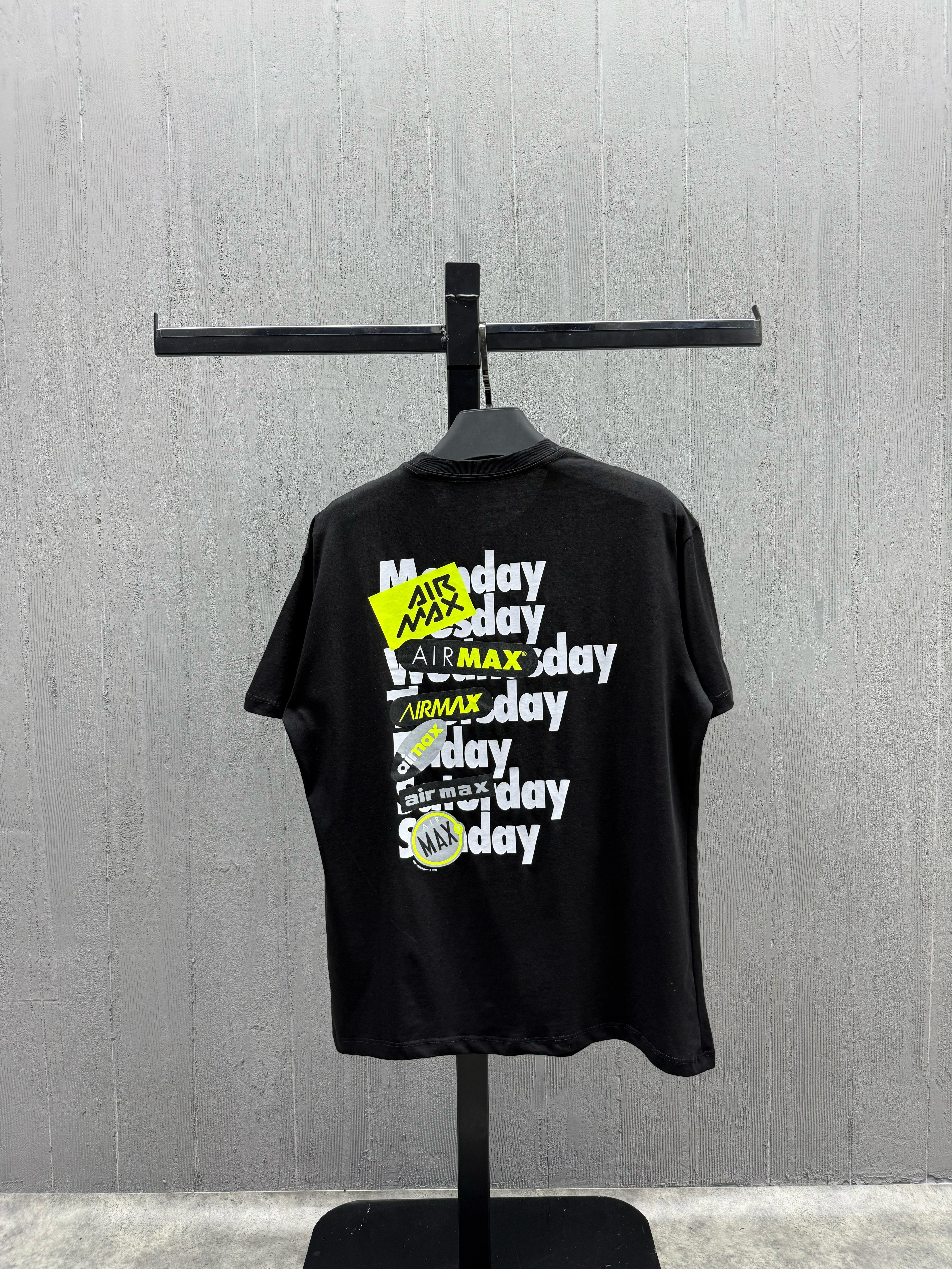 Nike Regular 'Air Max Day' T-Shirt [PRET08]