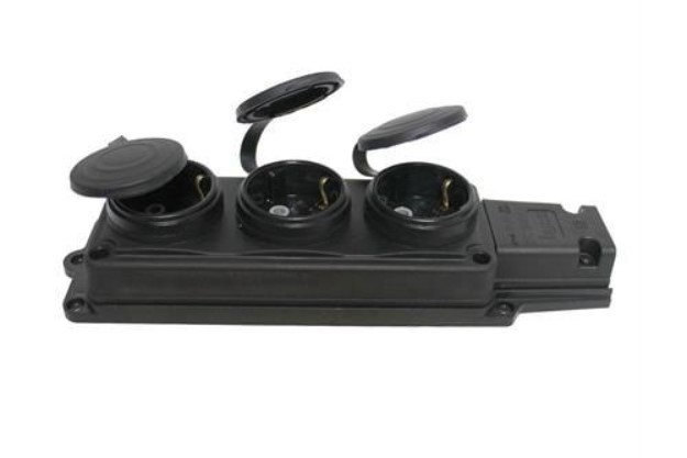 BYES 1/16A 220V KAUÇUK 3 LÜ GRUP PRİZ IP44