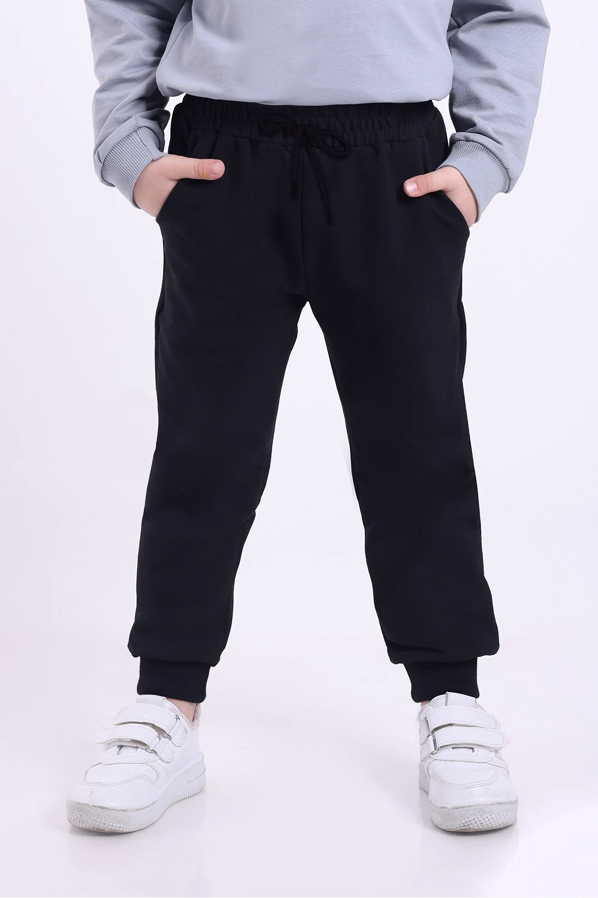 2 iplik Erkek Çocuk Cepli Gri Eşofman Altı (Şardonsuz) - siyah