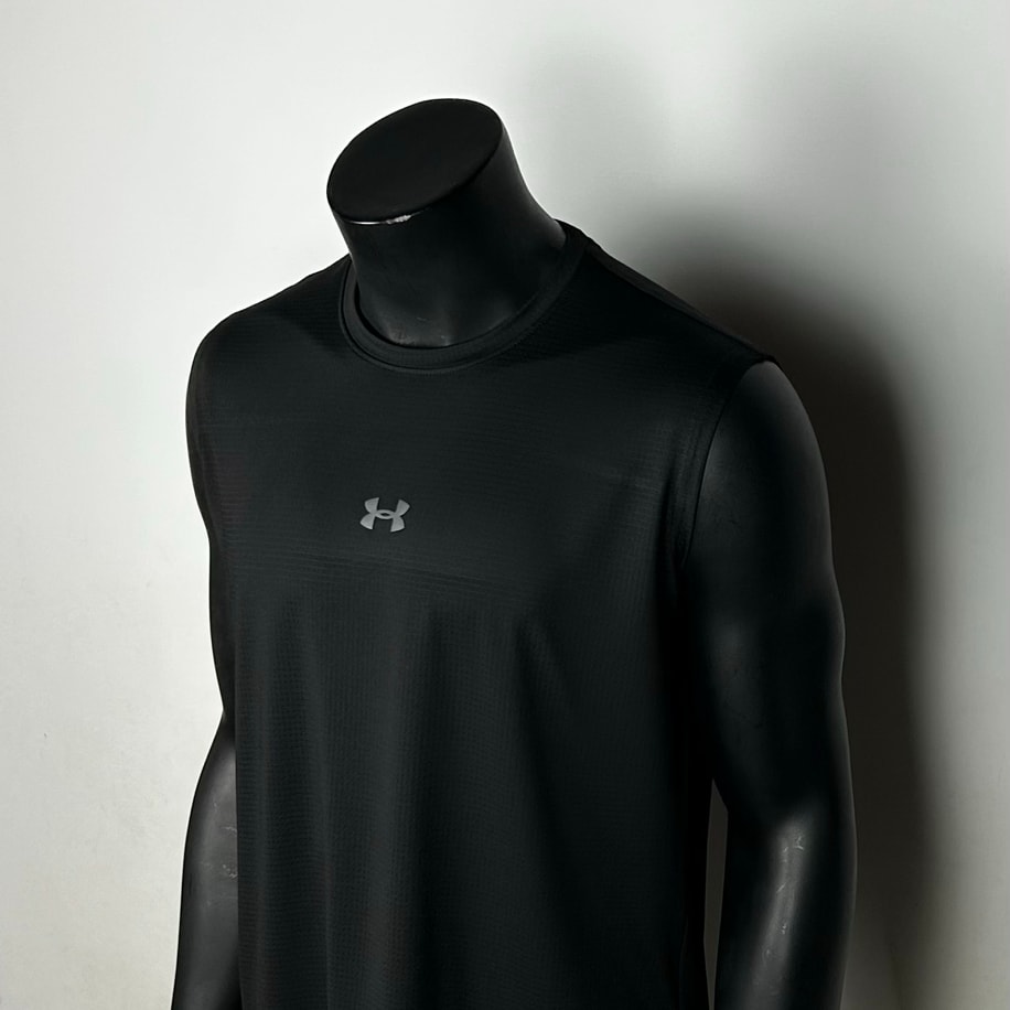 Cuenca Black Performance Sleeveless T-shirt  |  1031