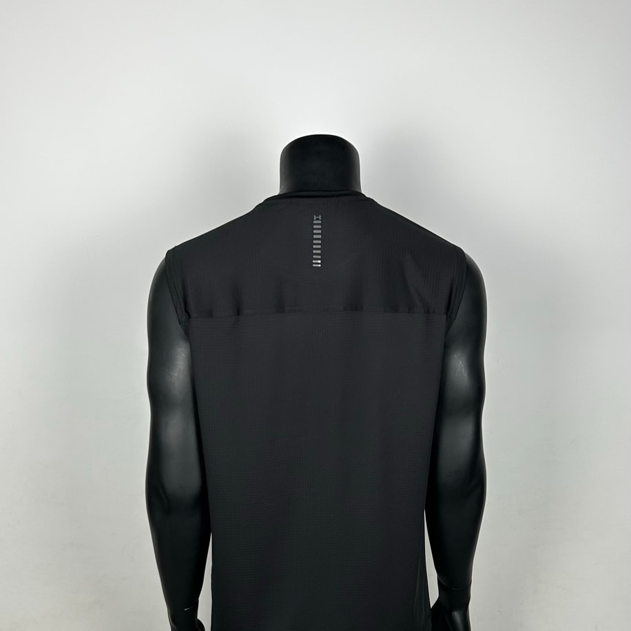 Cuenca Black Performance Sleeveless T-shirt  |  1031