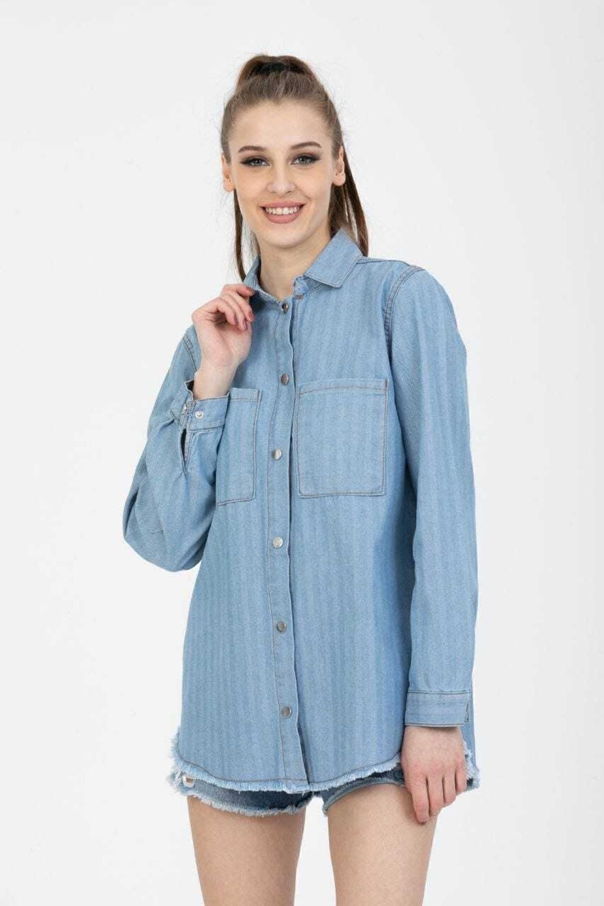 Giyim Buz Mavi Kadın Denim Kot Gömlek Püskül Detaylı Çıtçıtlı Iki Cepli 3286320