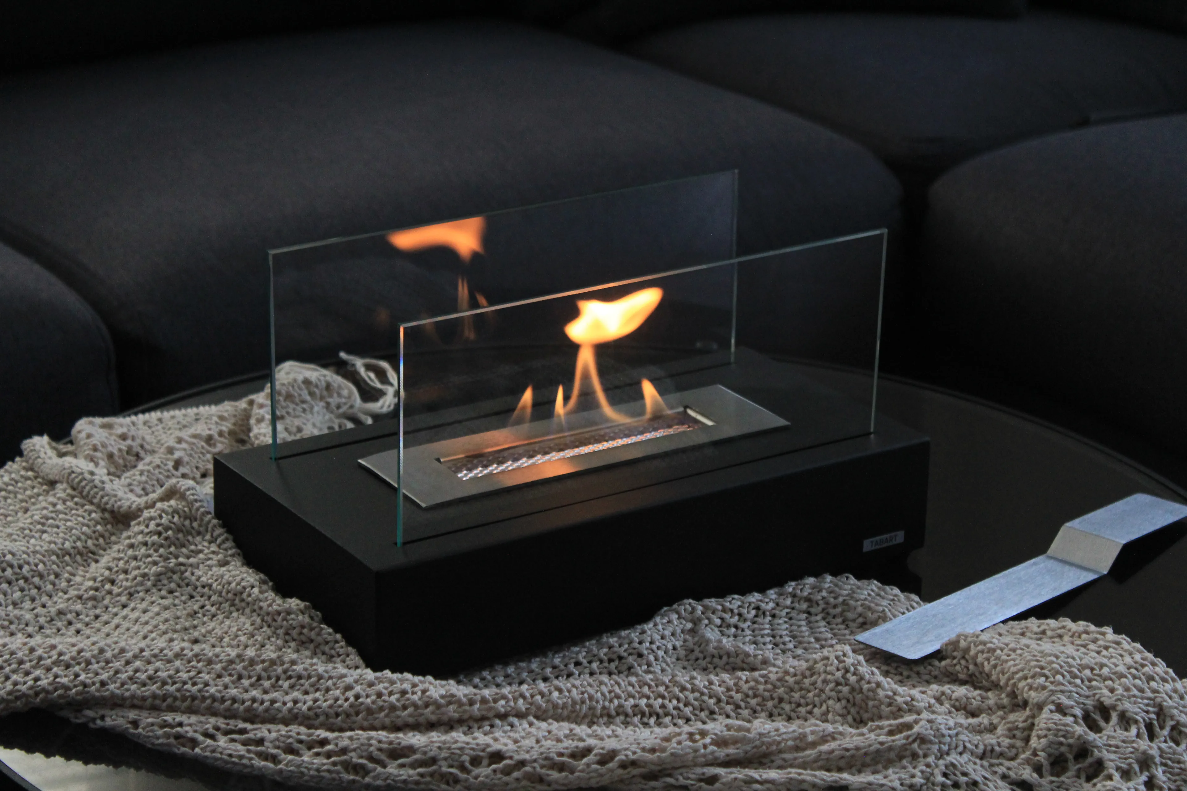 BLACK-Iron v.1 Metal Şömine +1 Litre Şömine Yakıtı