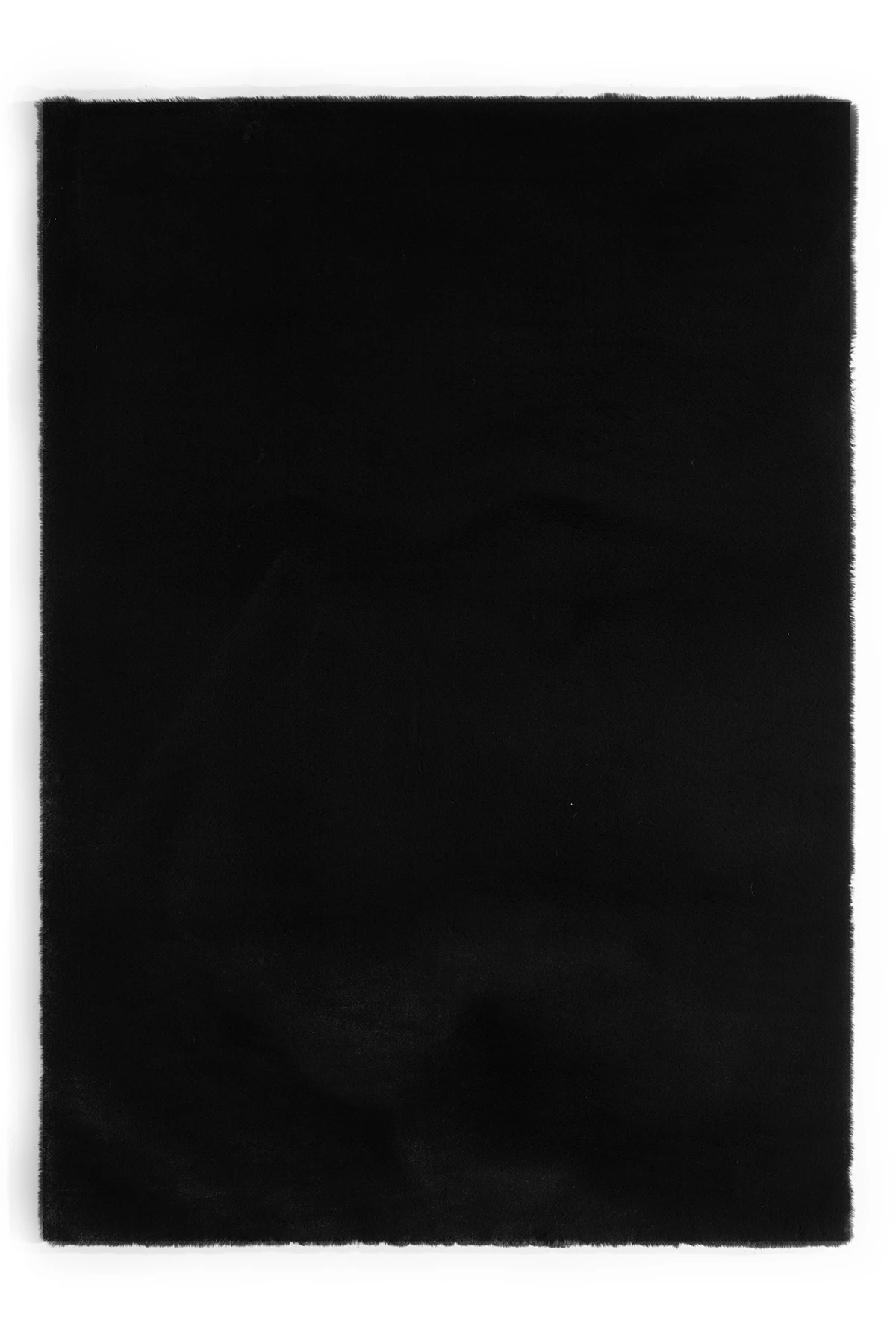 Siyah Tavşan Tüyü Yumuşak Kaymaz Özel Taban Peluş Halı Yolluk