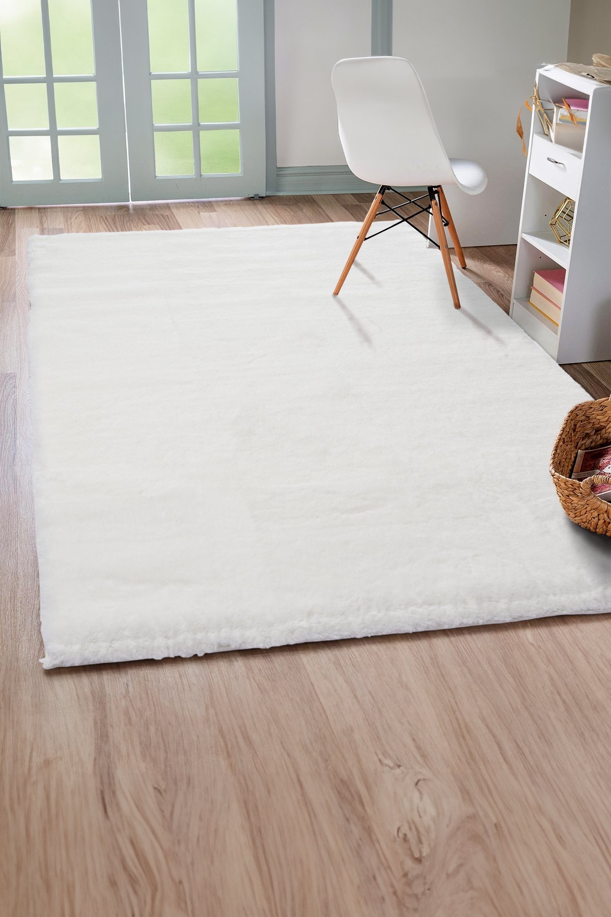 Krem Tavşan Tüyü Yumuşak Kaymaz Özel Taban Peluş Halı Yolluk