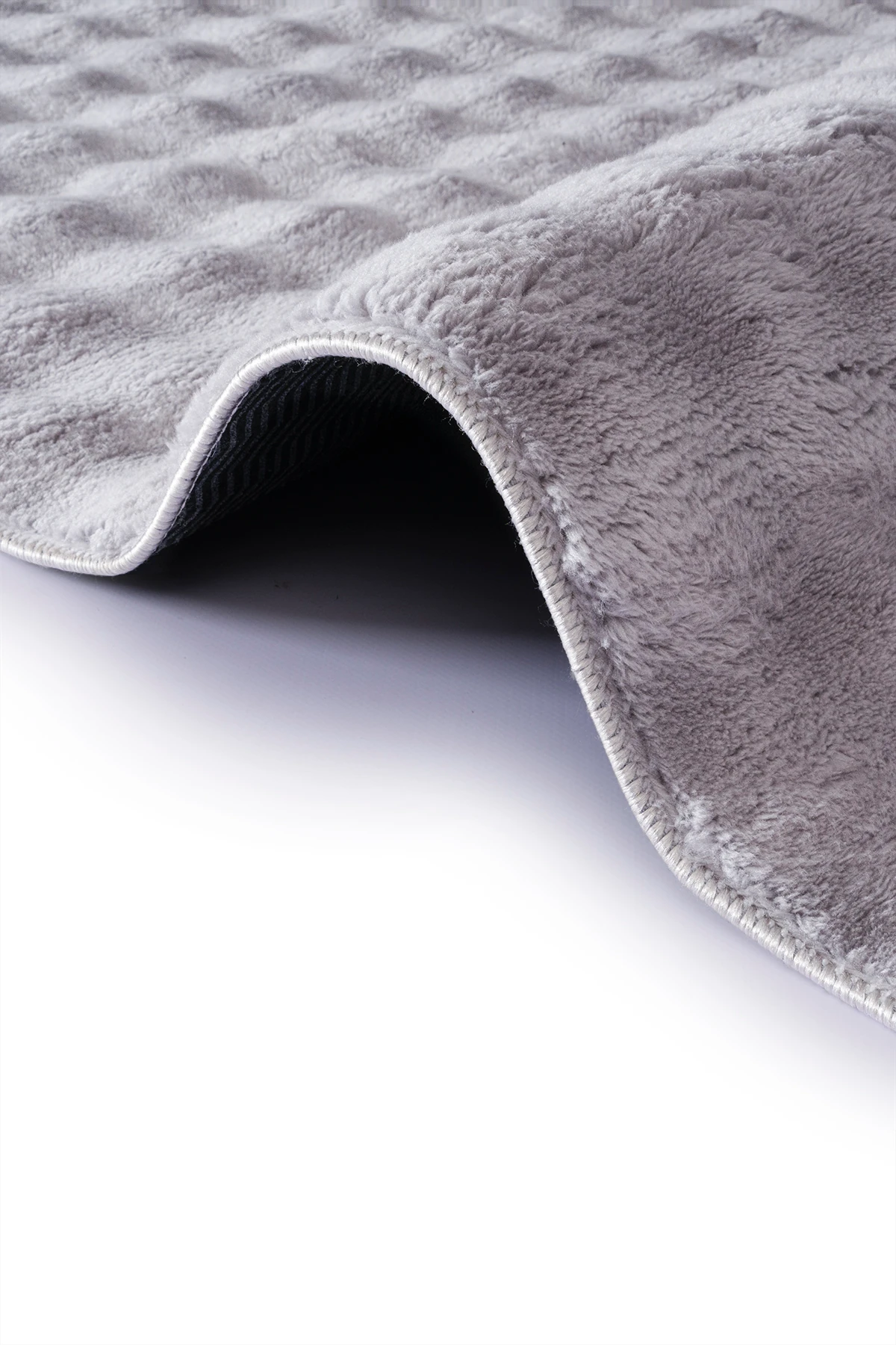 Gümüş Yumuşak Bubble Kaymaz Özel Taban Peluş Halı Yolluk