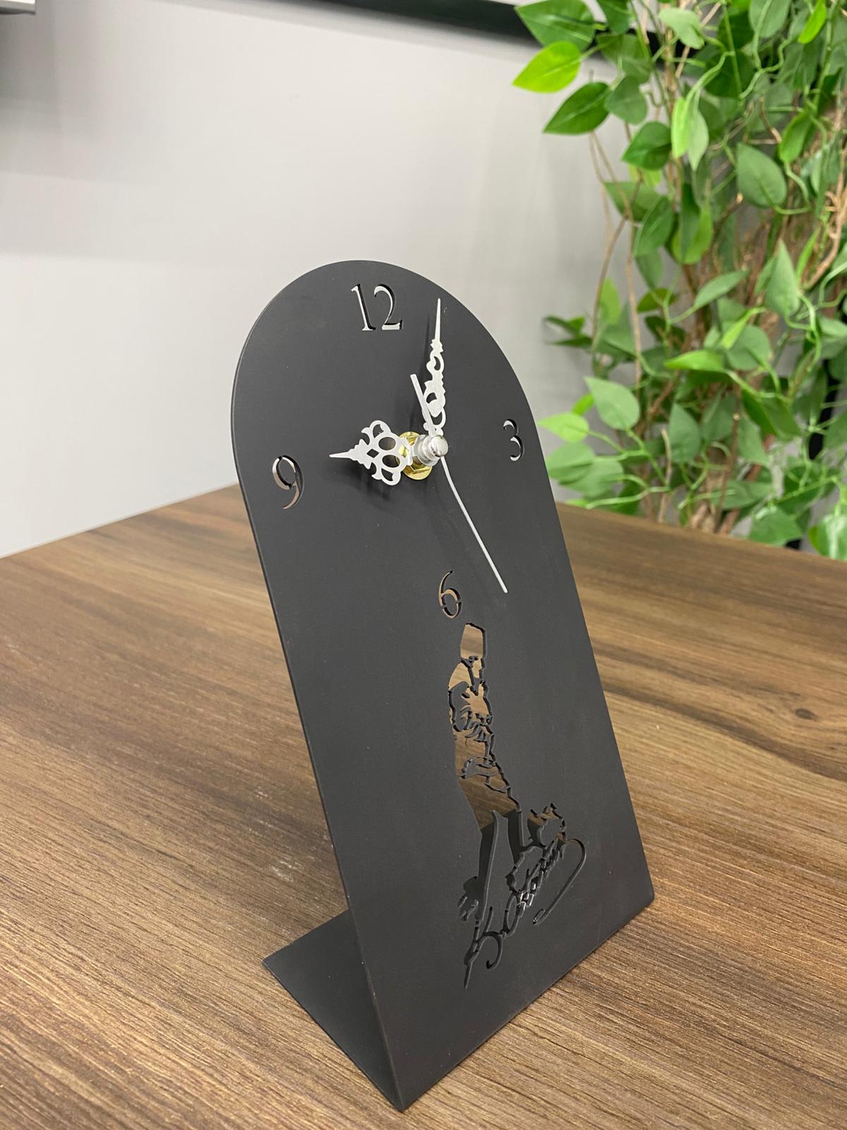 Atatürklü Masa Saati