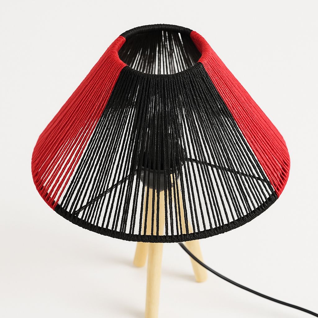  Trio Ahşap Ayaklı Masa Lambası