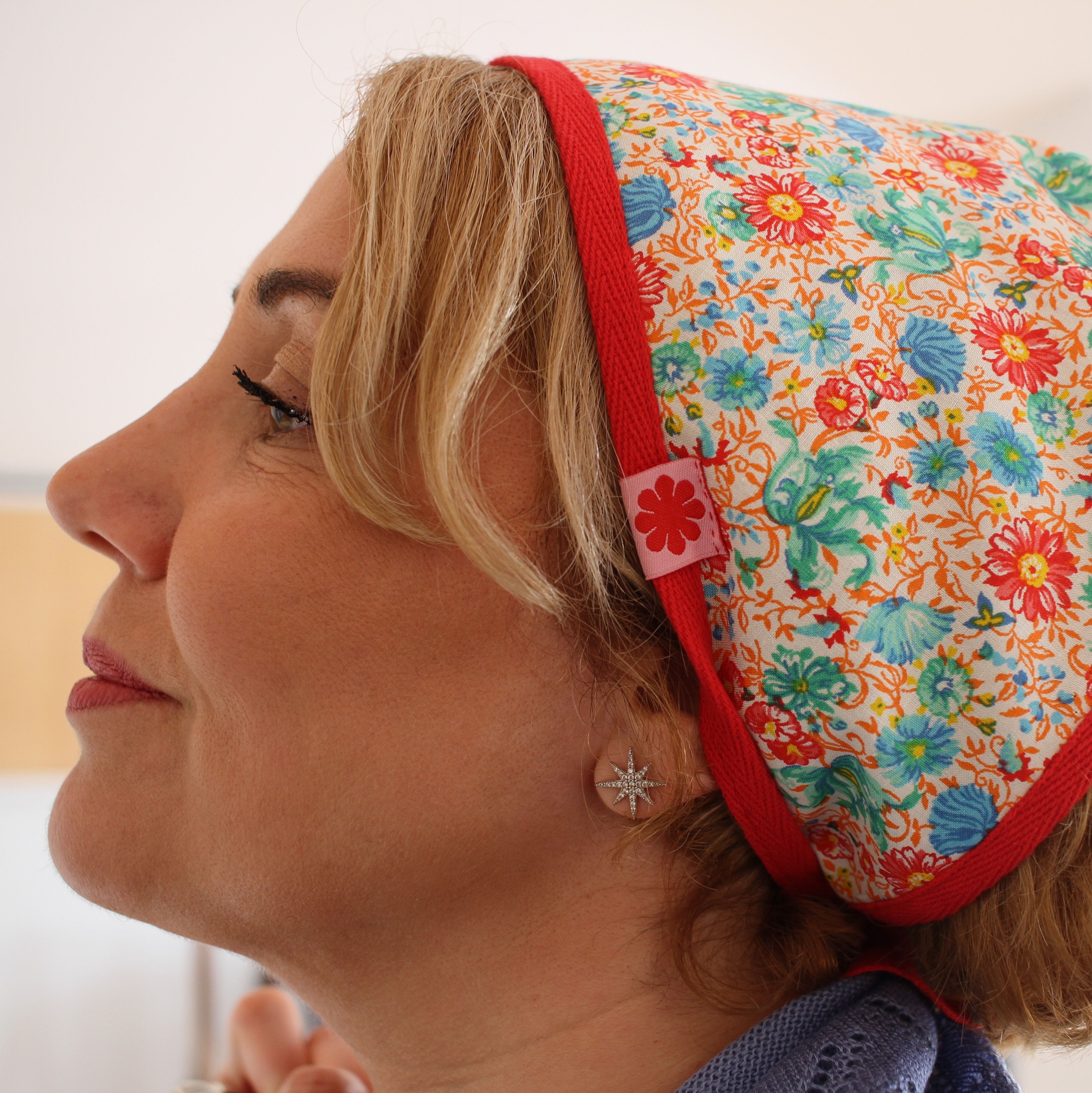 Handcrafted Headscarf (Floral Pattern)