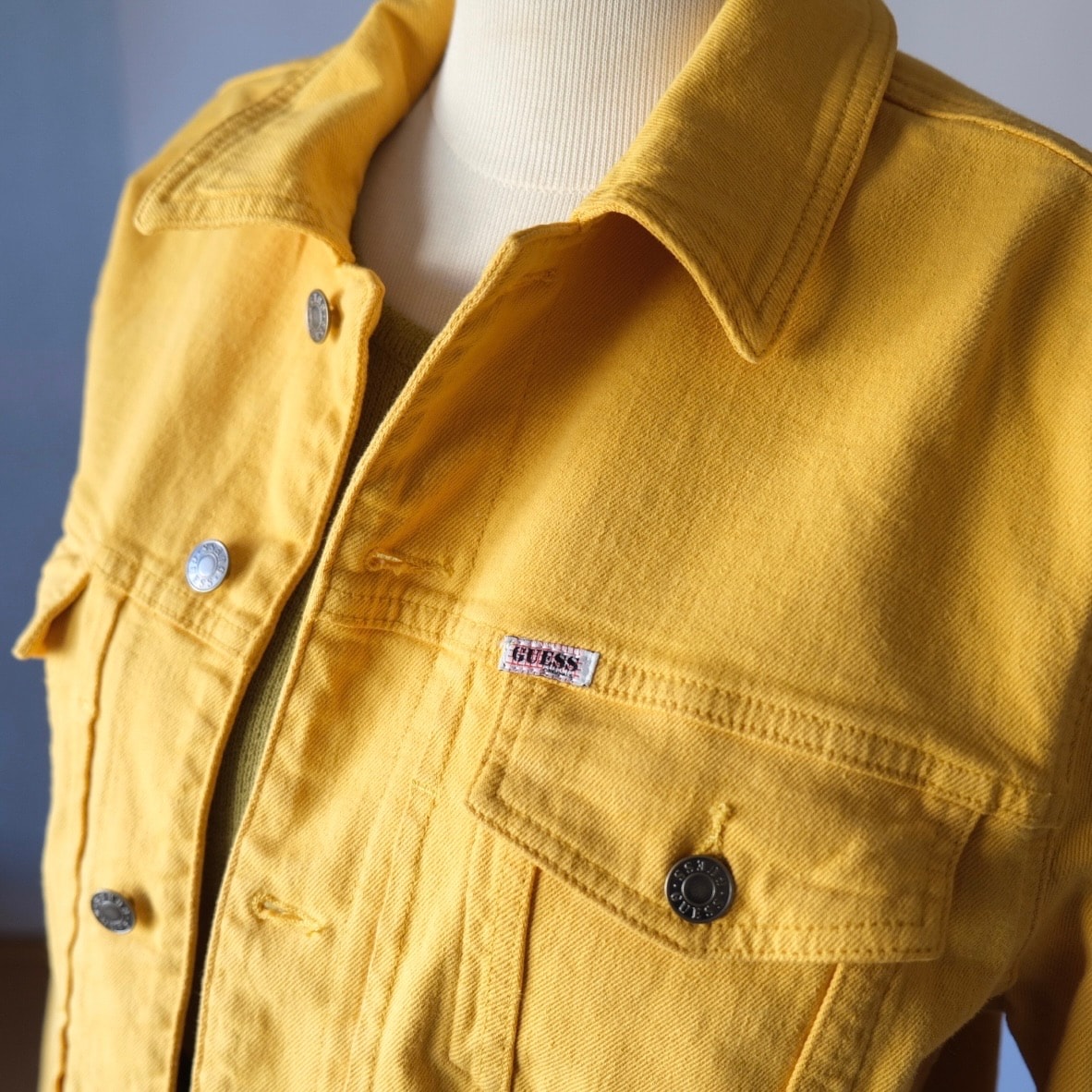 Marigold – 90s GUESS Denim Jacket
