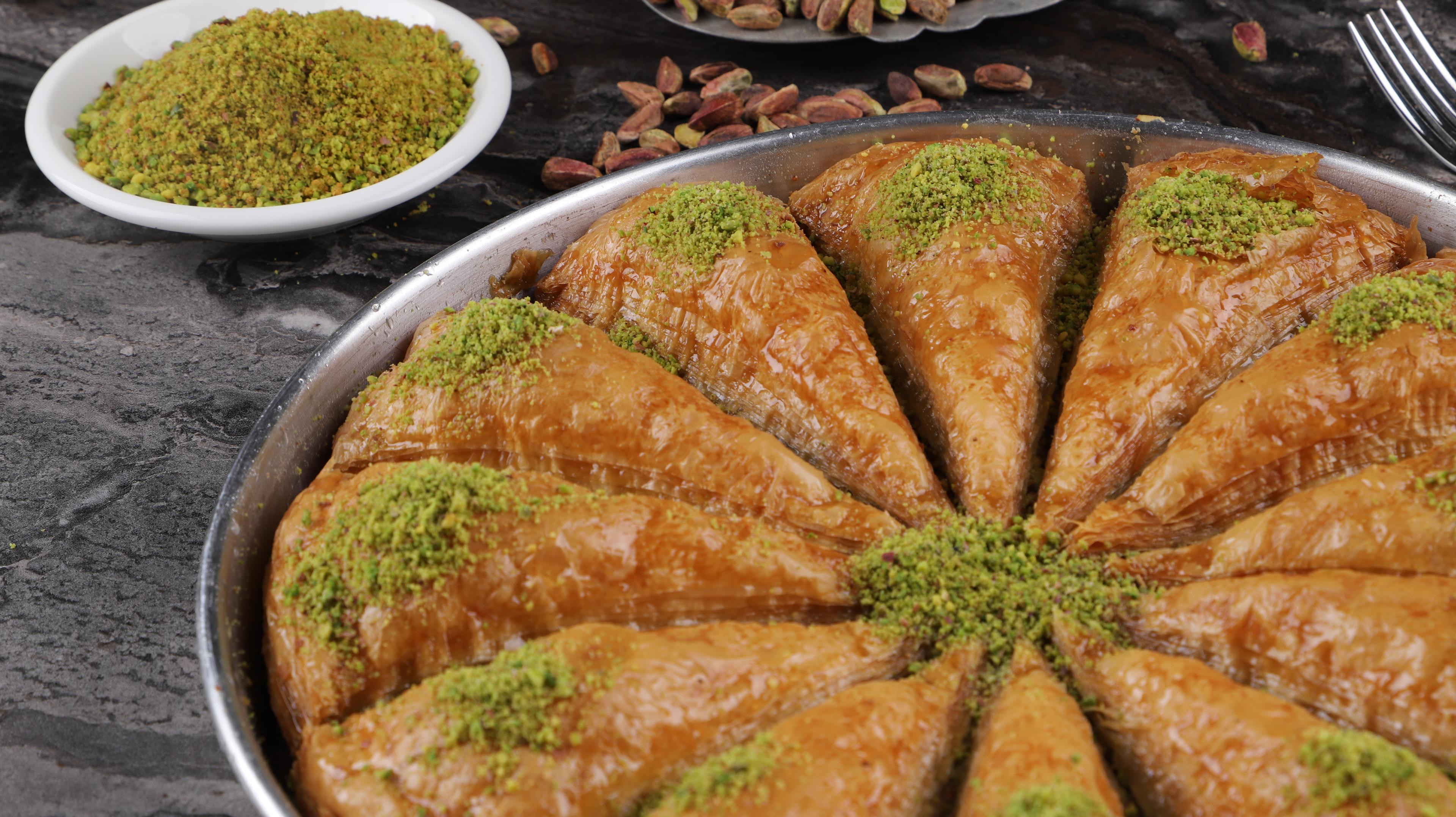 Havuç Dilim Baklava (1 kg.)